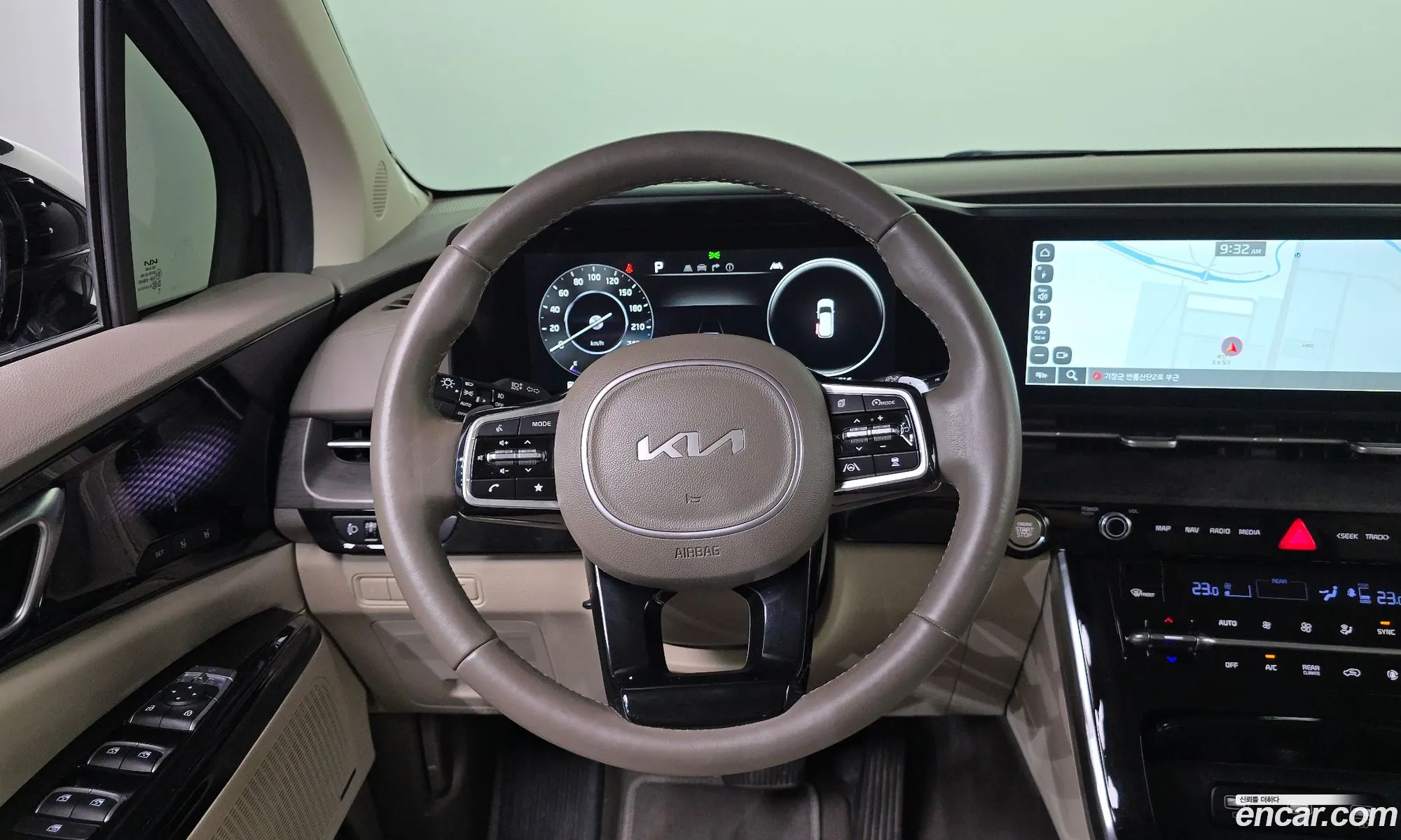 Kia Carnival 2022 — 10