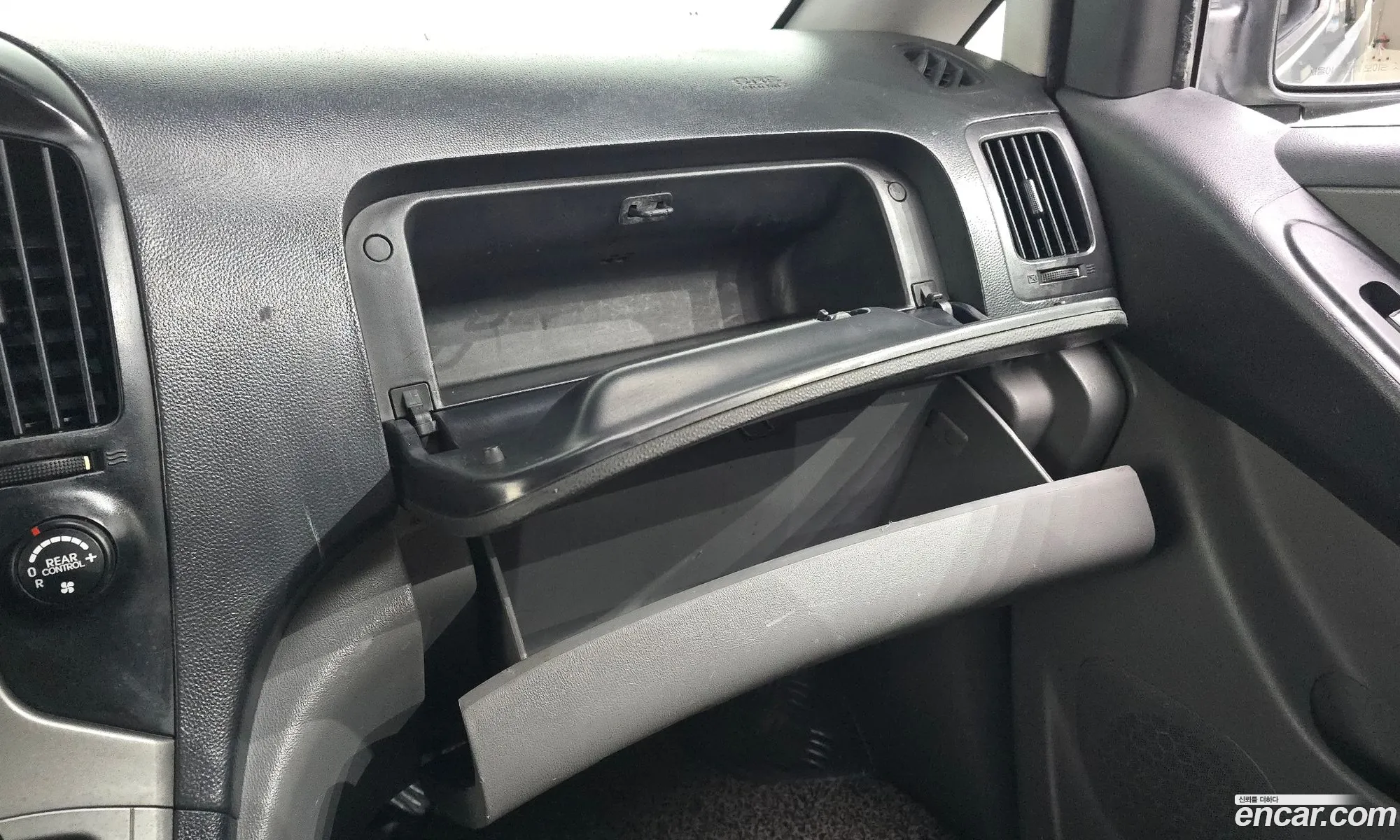 Hyundai Grand Starex 2012 — 5