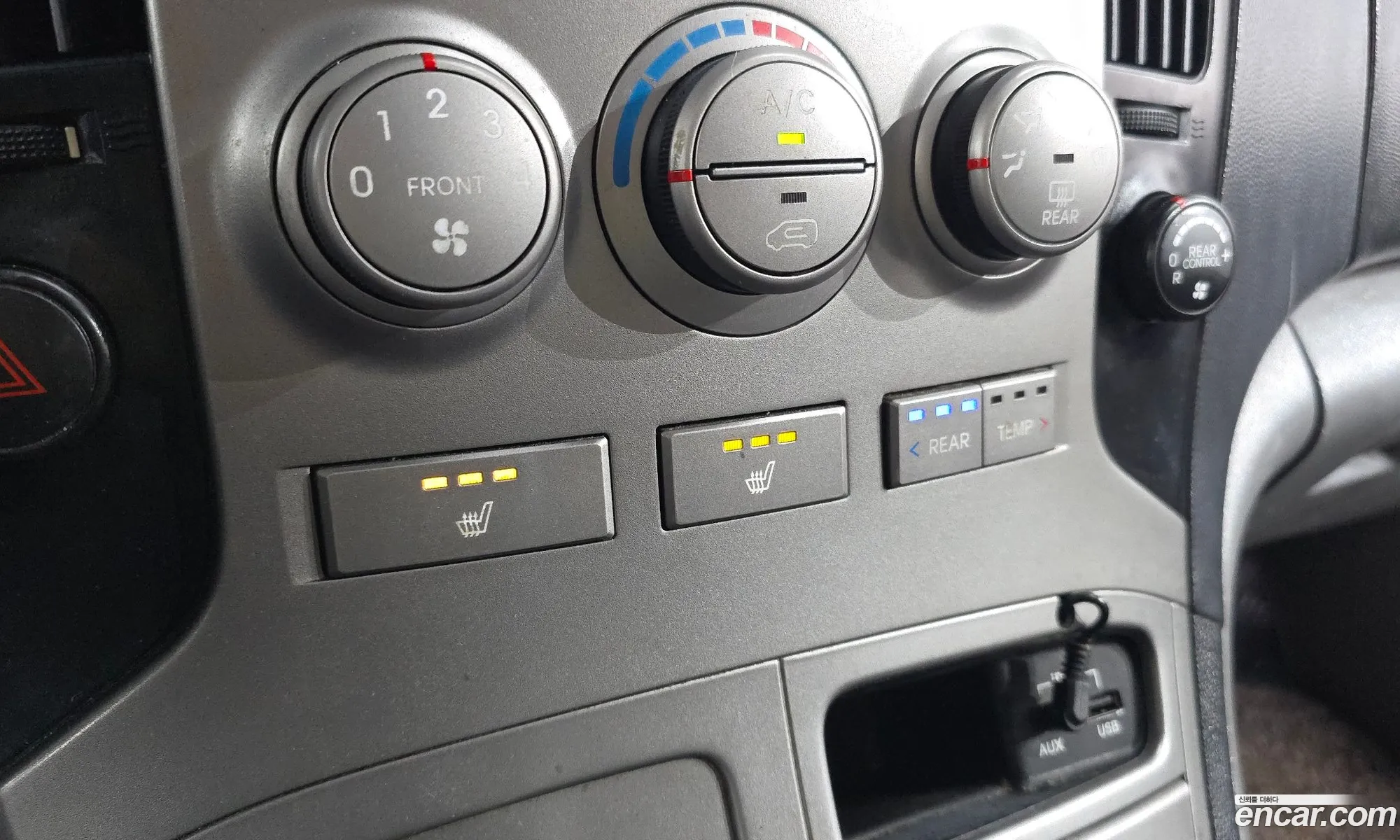 Hyundai Grand Starex 2012 — 23