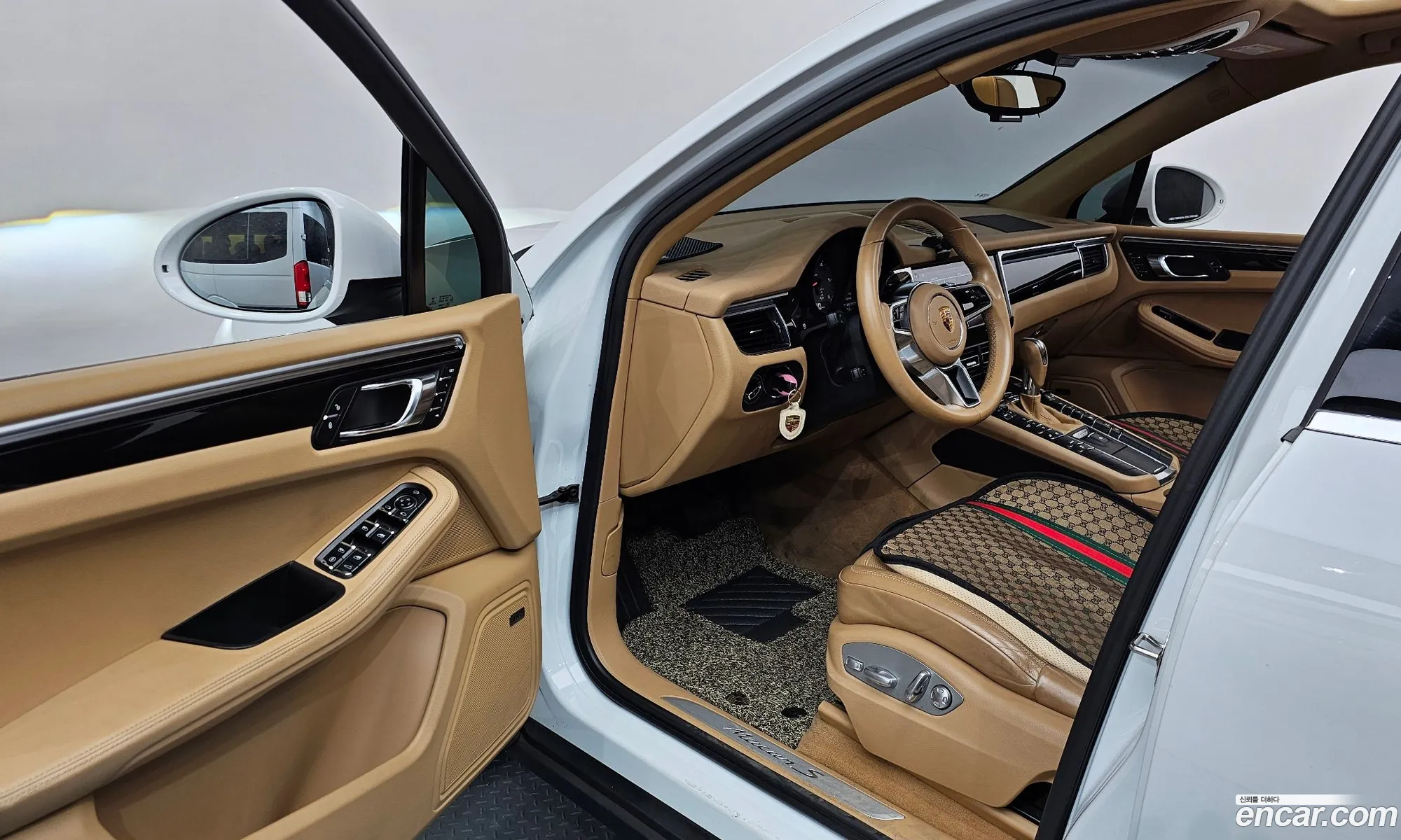Porsche Macan 2016 WP1AD295XGLB68822 — 3