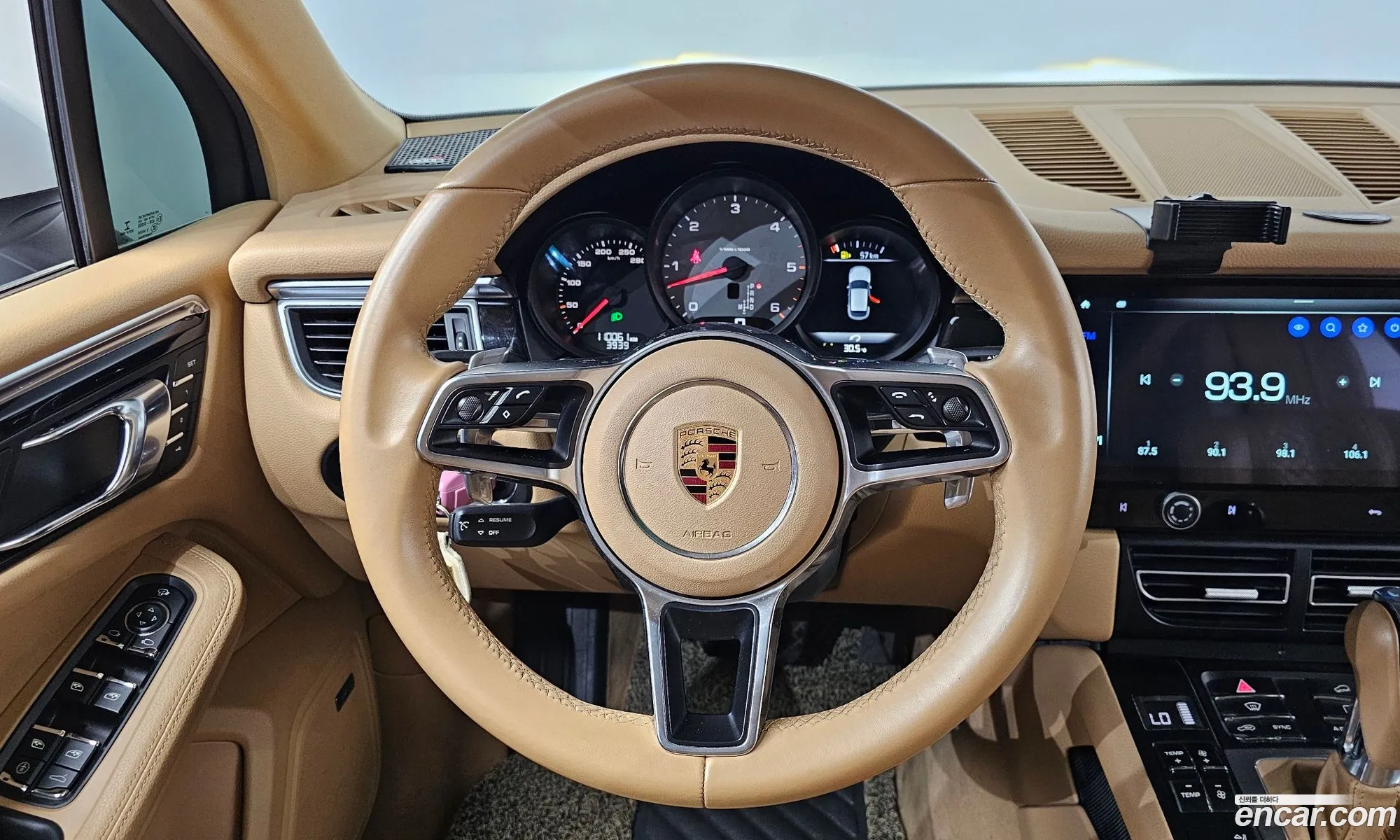 Porsche Macan 2016 WP1AD295XGLB68822 — 20