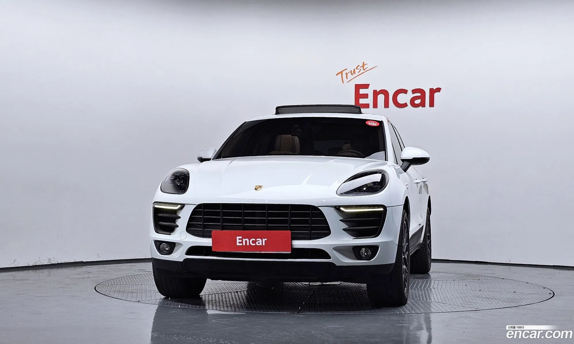 Porsche Macan 2016 WP1AD295XGLB68822 — 2