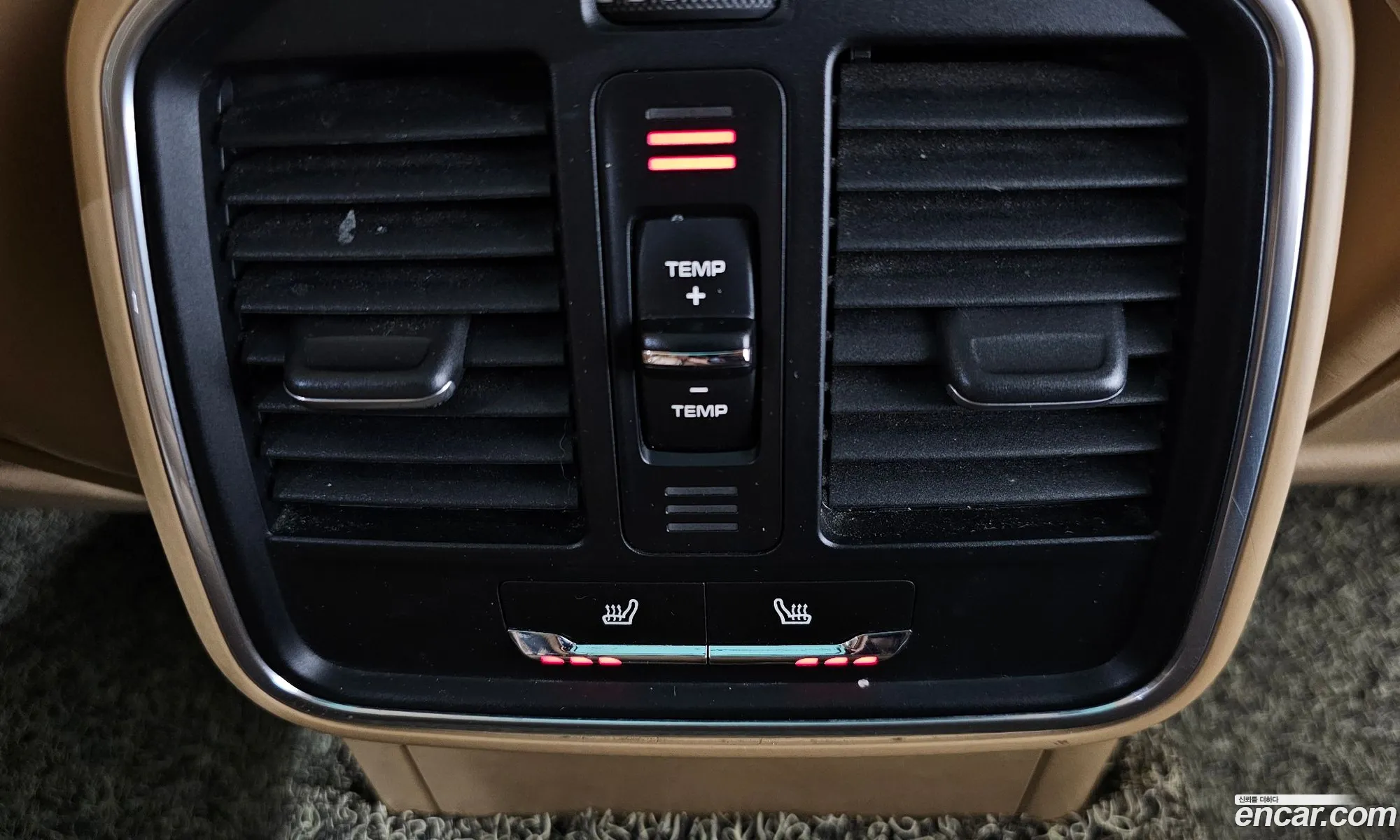Porsche Macan 2016 WP1AD295XGLB68822 — 19
