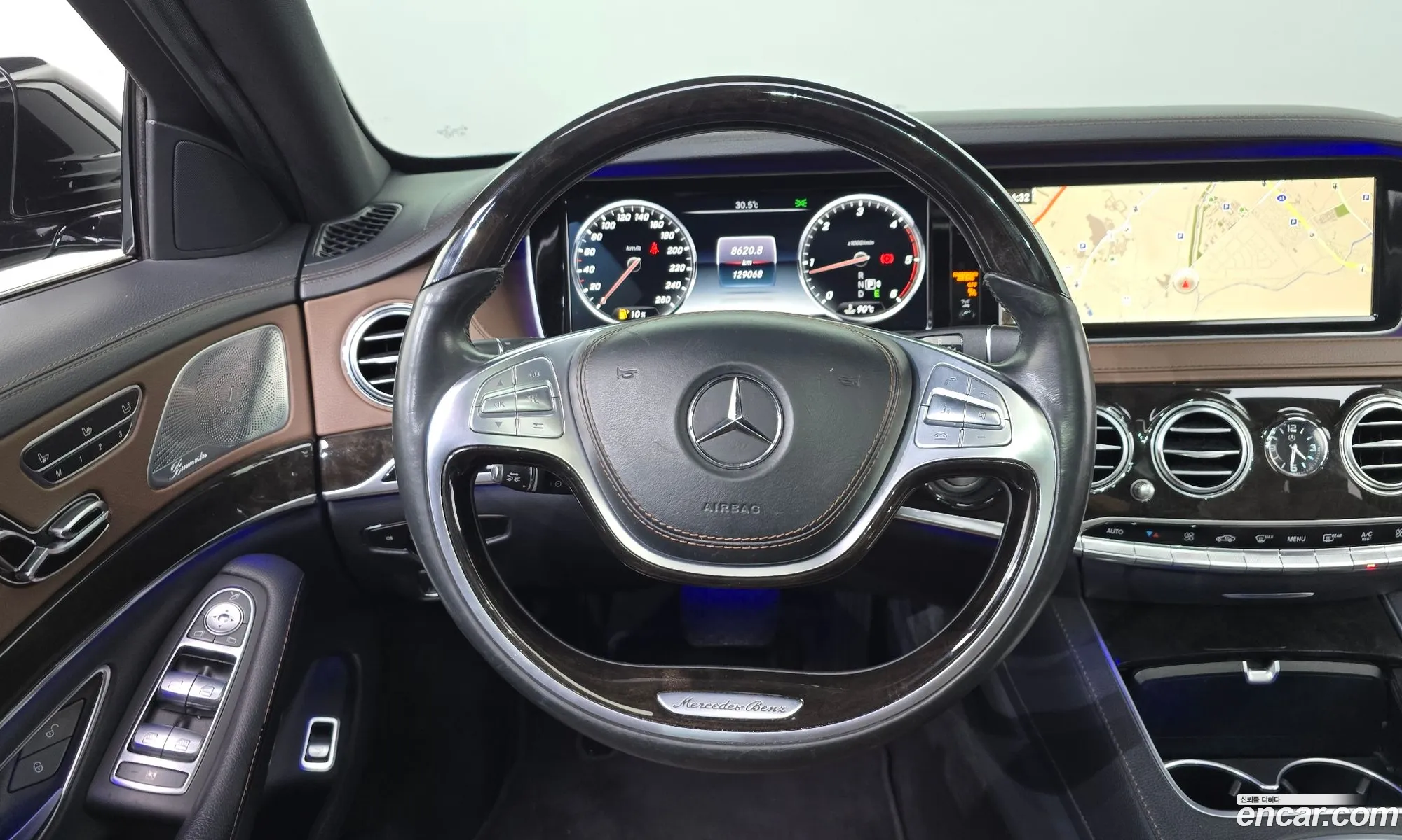 Mercedes-Benz S-Class W222 2015 WDDUG3CB9FA165243 — 16