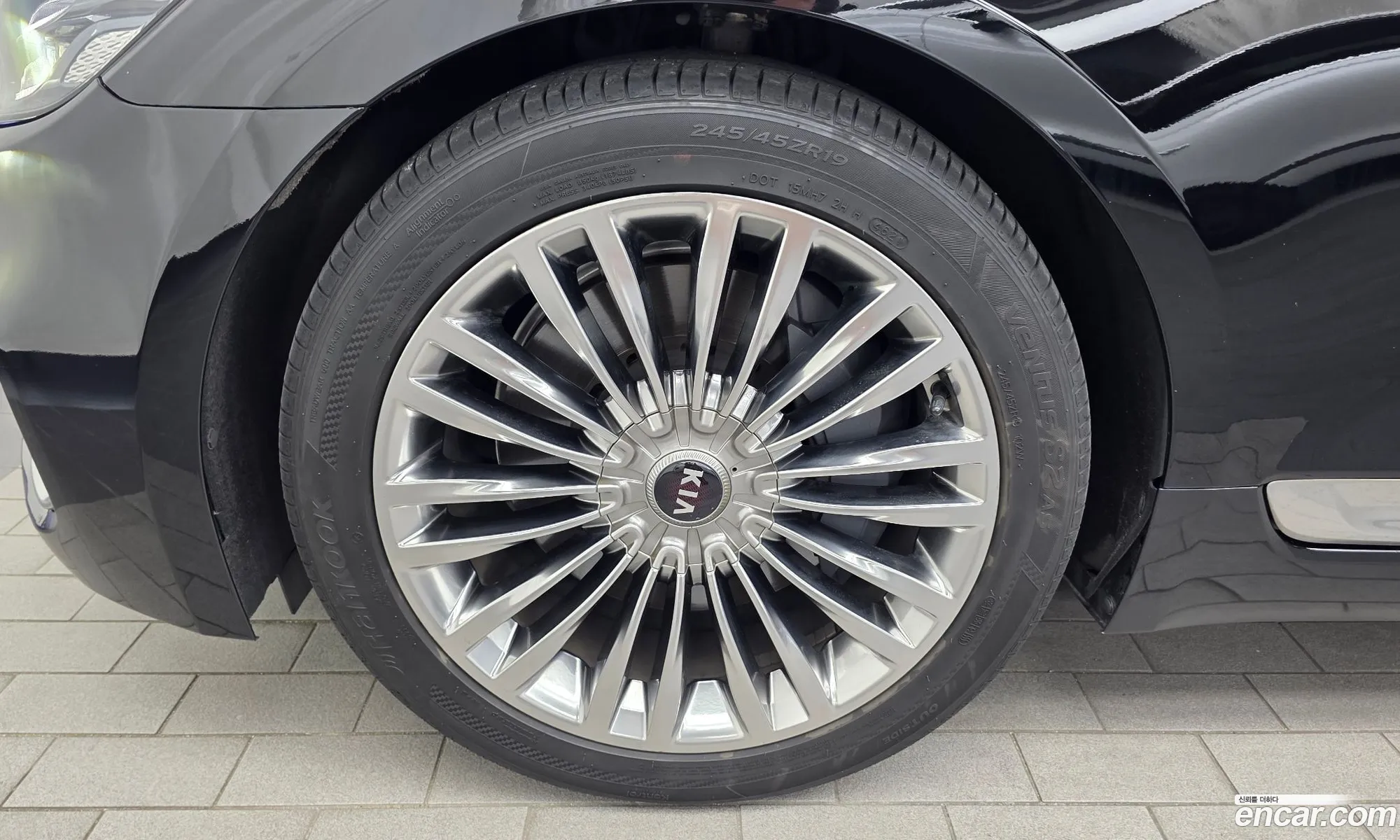 Kia The K9 2019 — 12