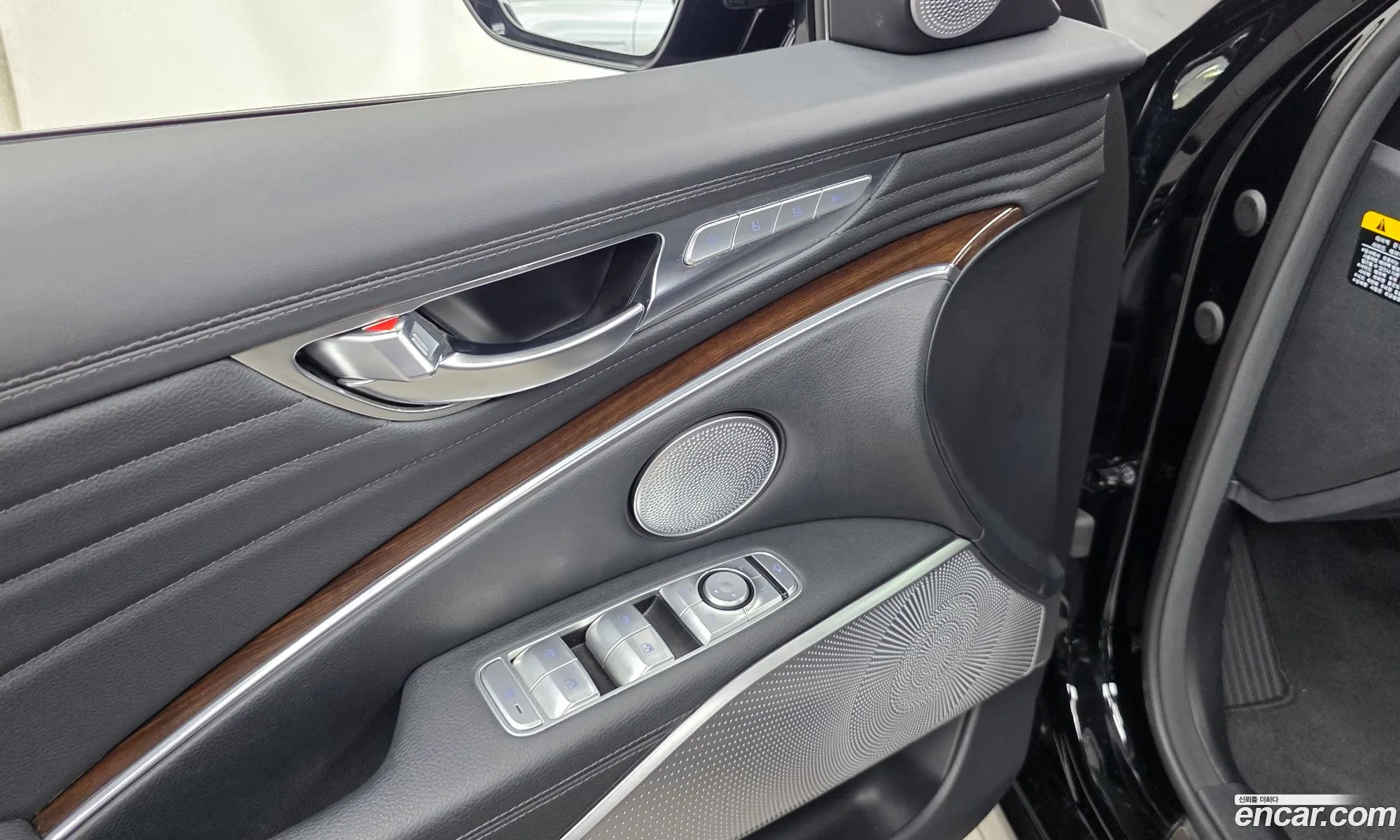 Kia The K9 2019 — 28
