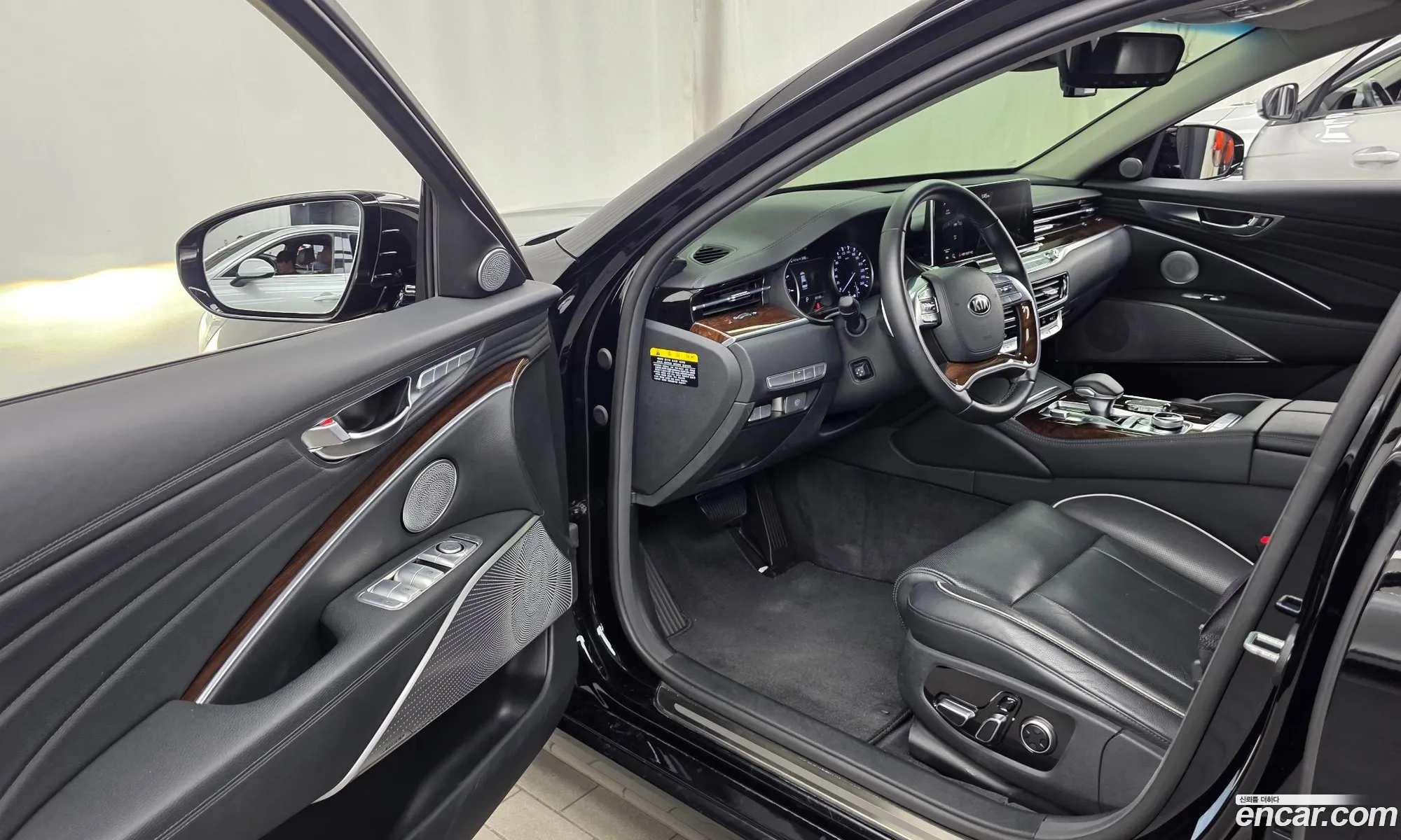 Kia The K9 2019 — 25