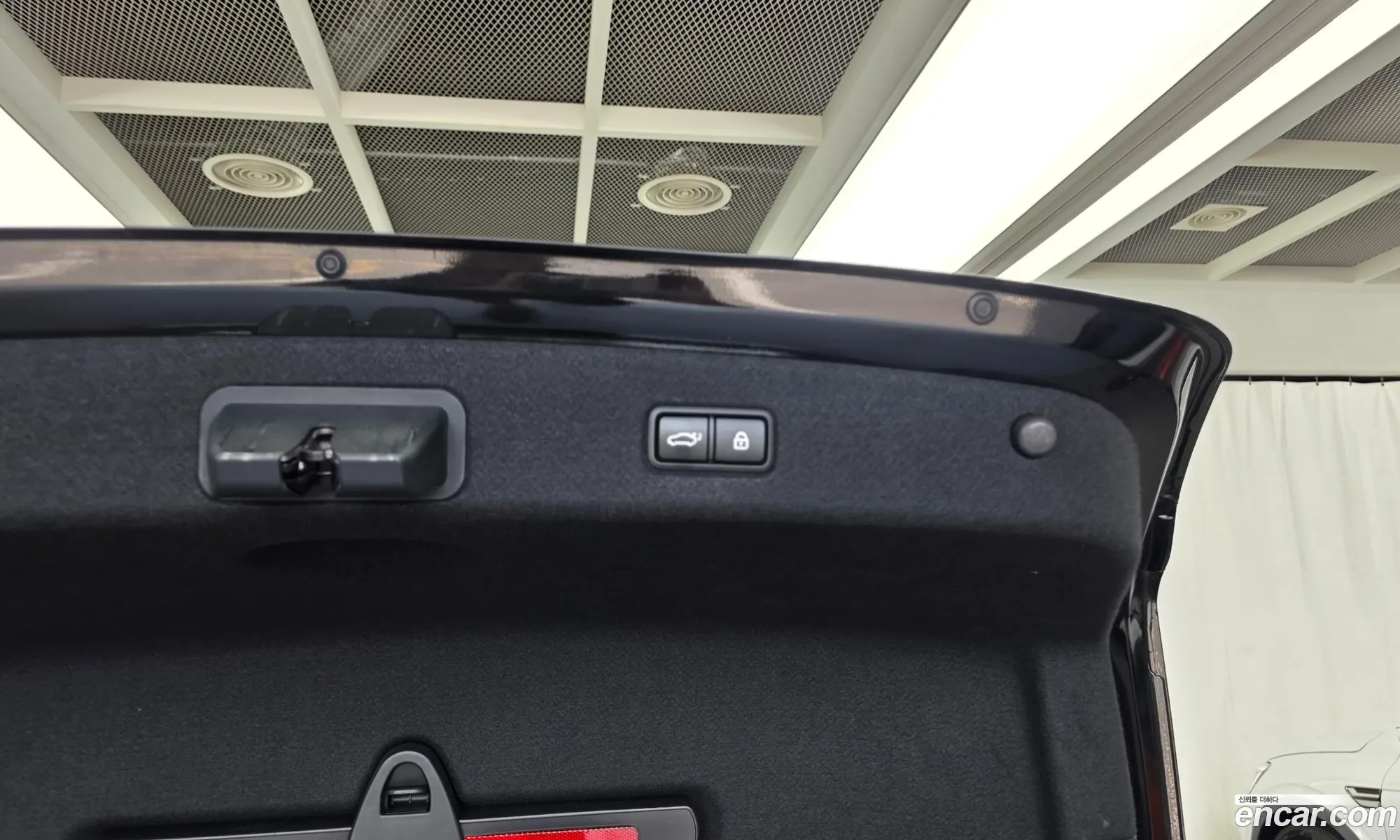 Kia The K9 2019 — 21