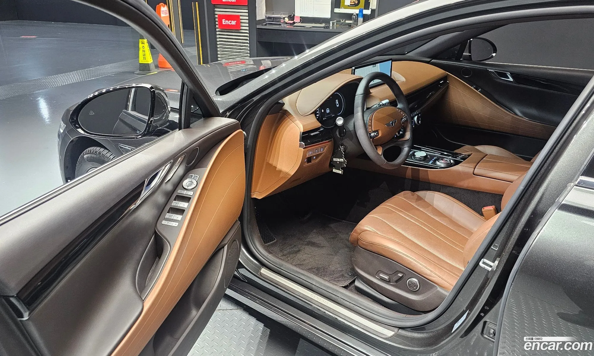 Genesis G80 2023 — 18