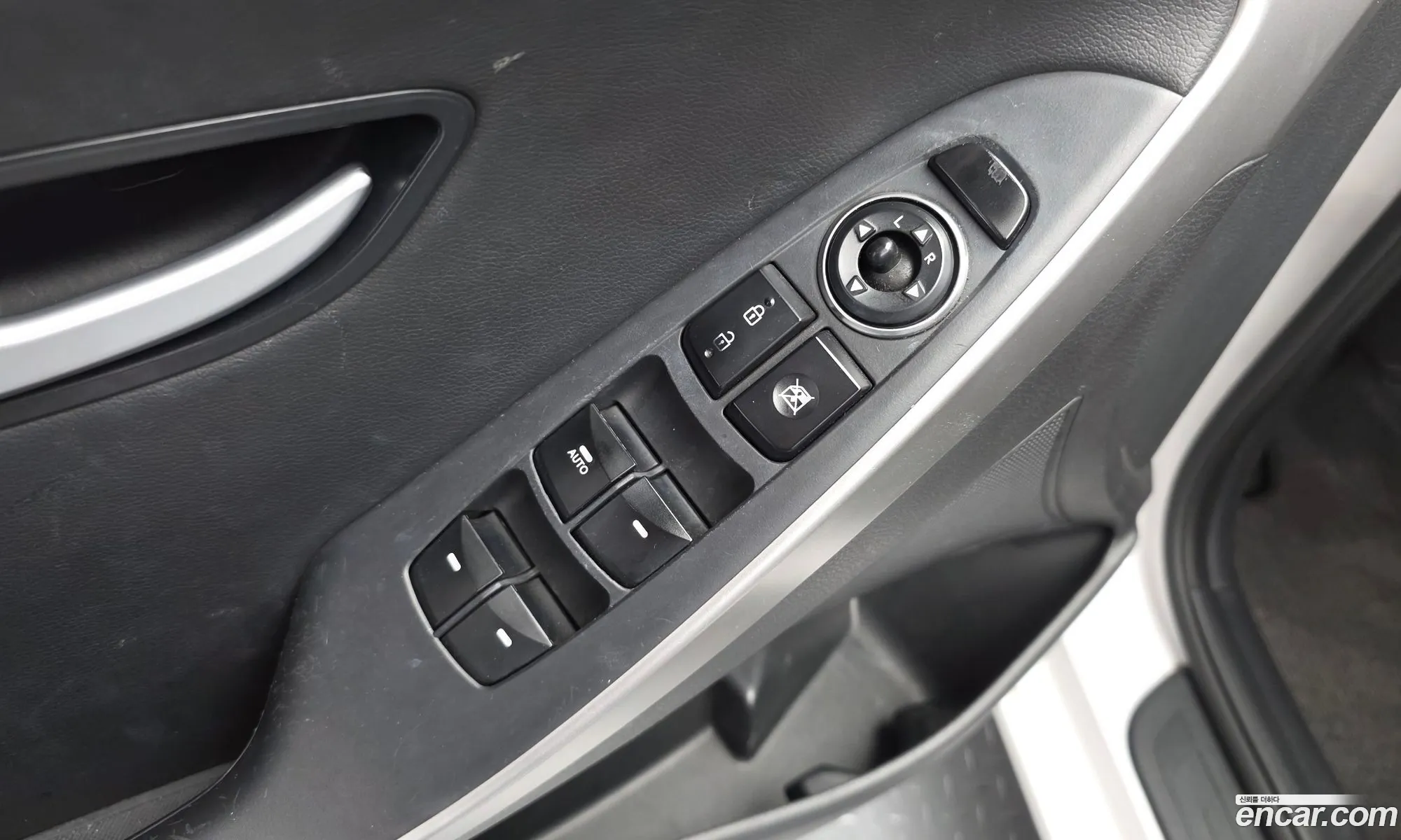 Hyundai i30 2013 — 16