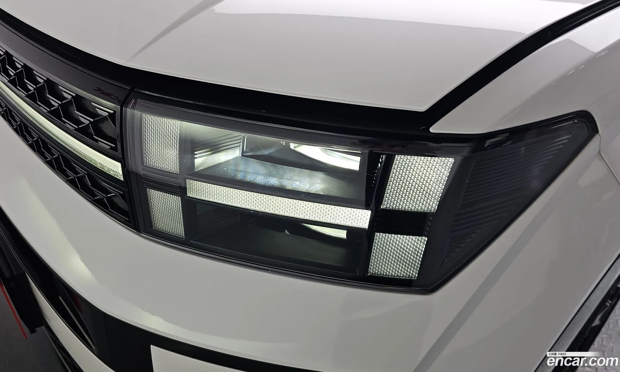 Hyundai Santa Fe 2025 — 7