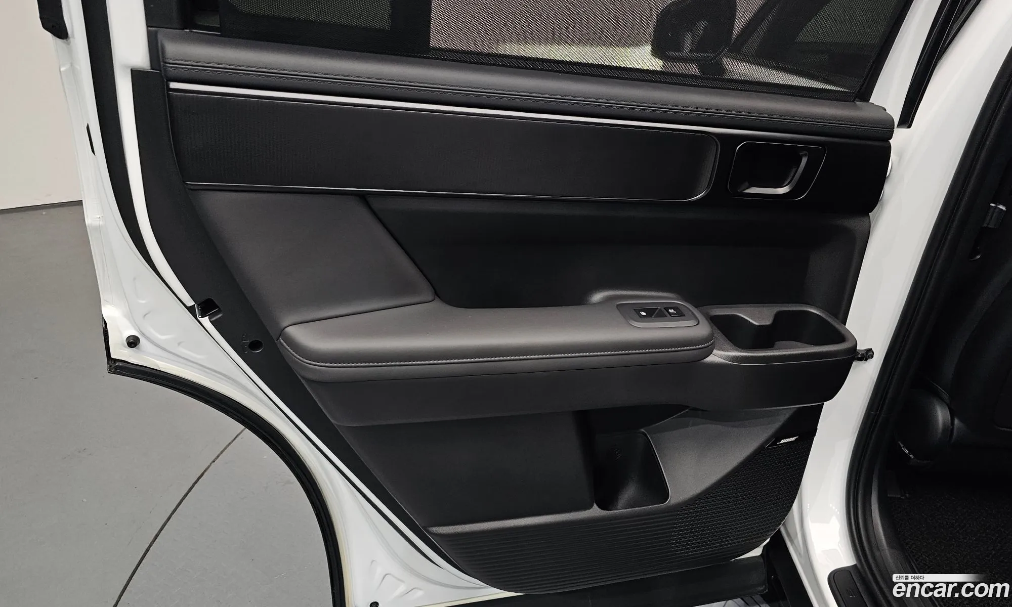 Hyundai Santa Fe 2025 — 35