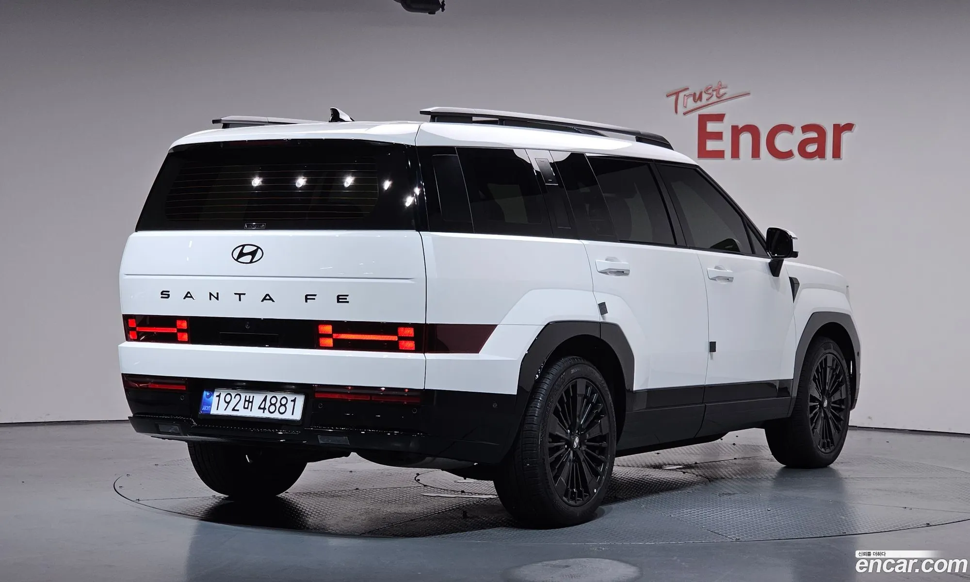 Hyundai Santa Fe 2025 — 22
