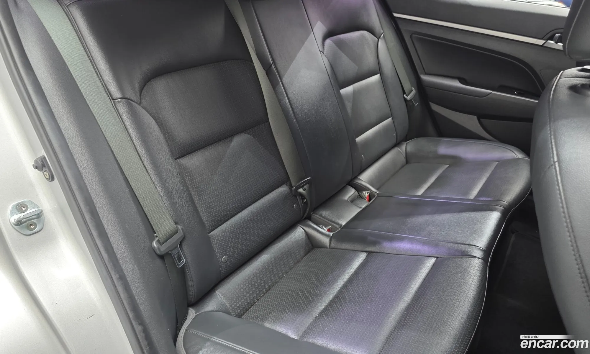 Hyundai Elantra AD 2015 — 5