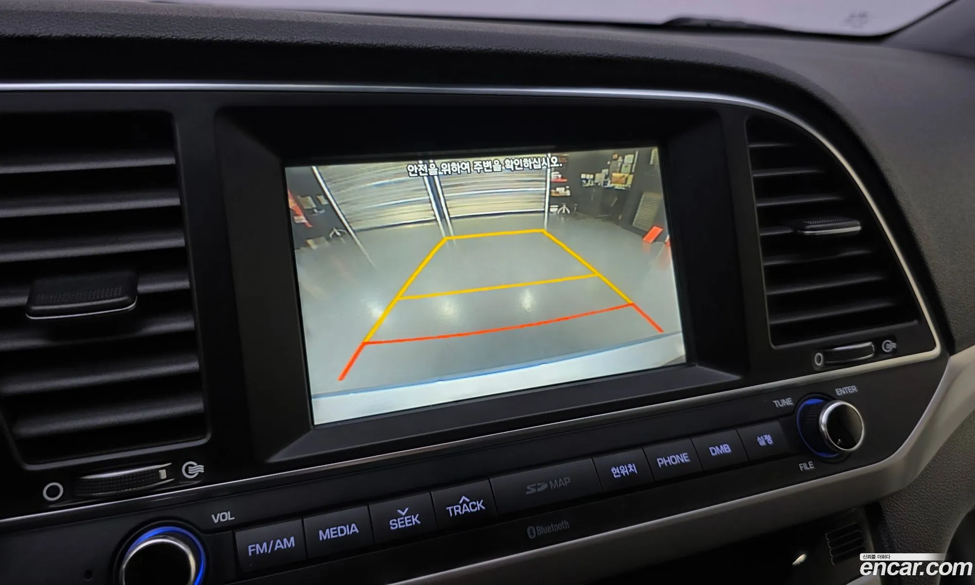 Hyundai Elantra AD 2015 — 20