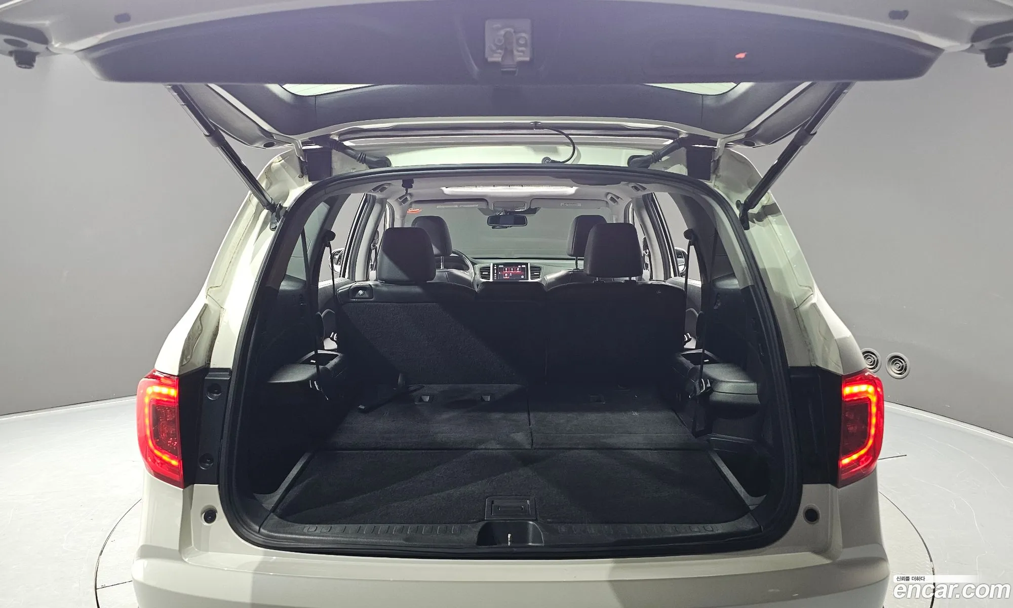 Honda Pilot 2015 5FNYF6850GB201008 — 5