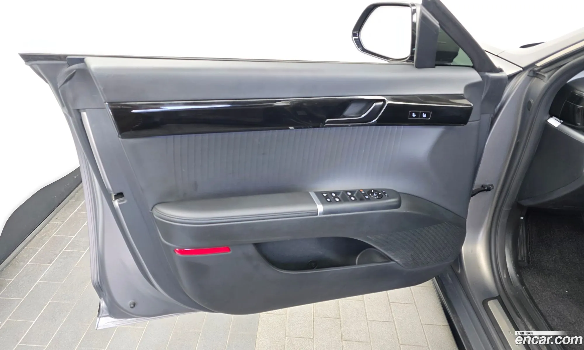 Hyundai Grandeur 2023 — 3