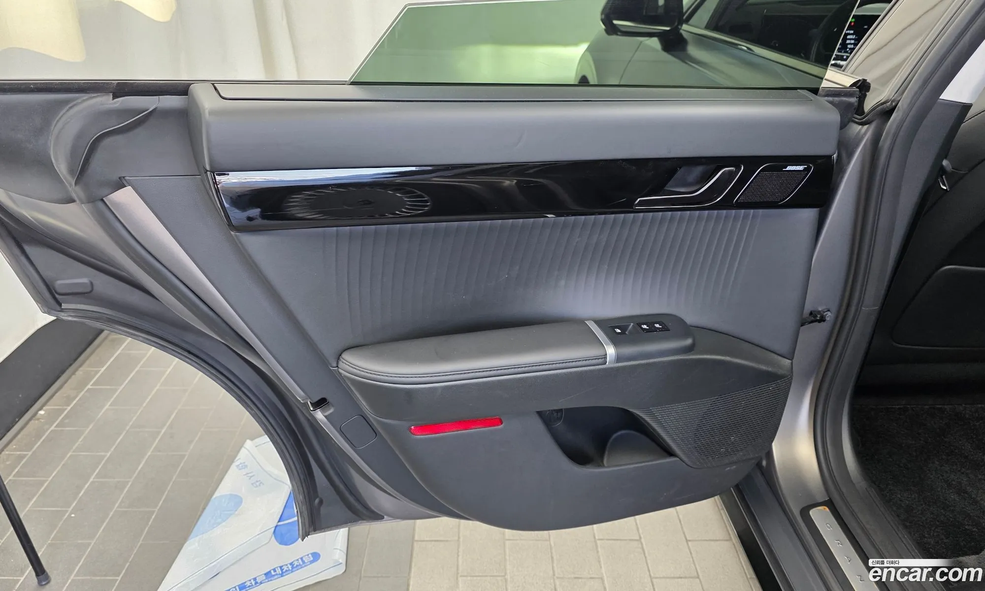 Hyundai Grandeur 2023 — 33