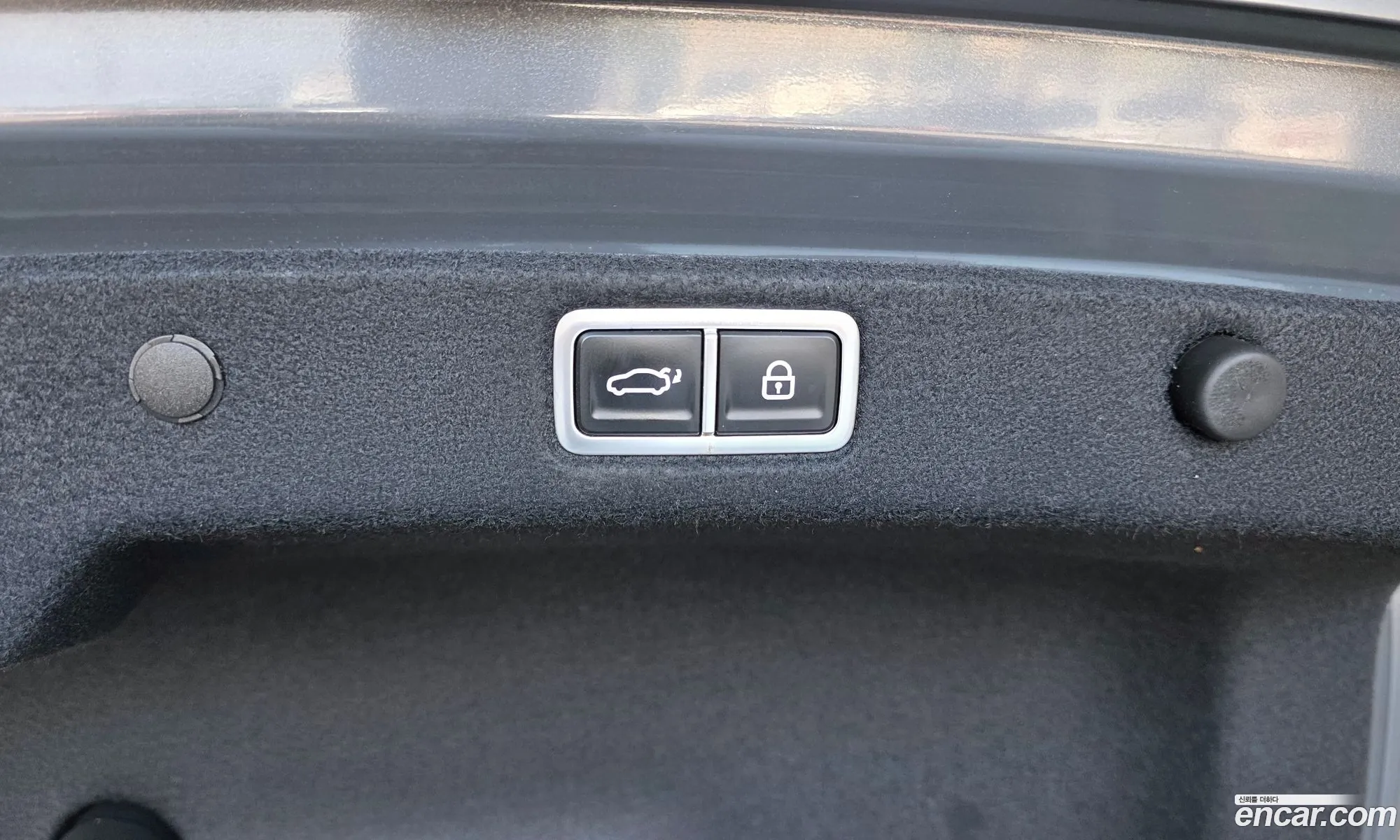 Hyundai Grandeur 2023 — 19