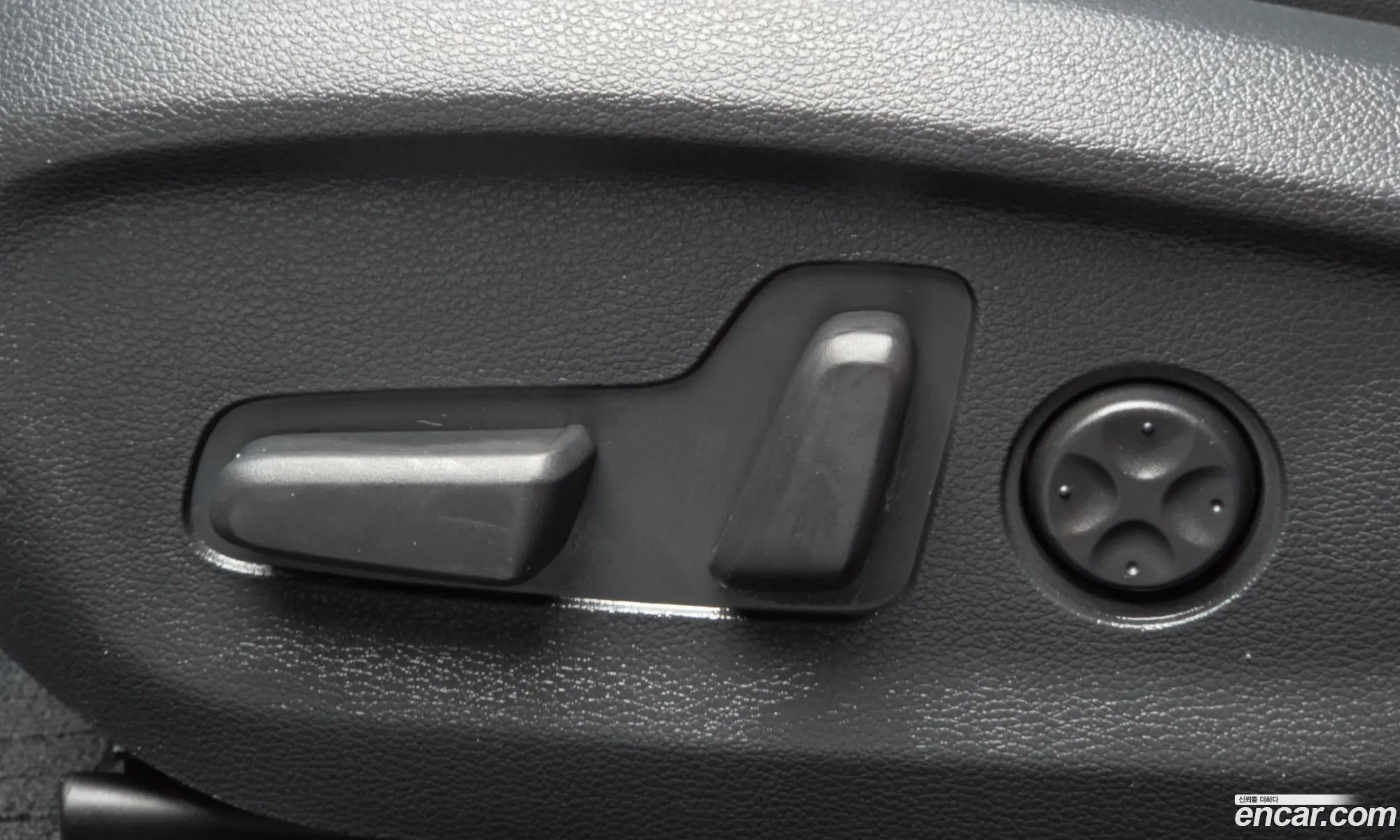 Hyundai LF Sonata 2014 — 4