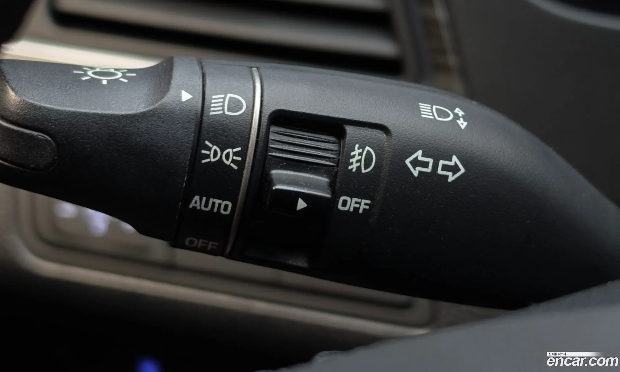 Hyundai LF Sonata 2014 — 26