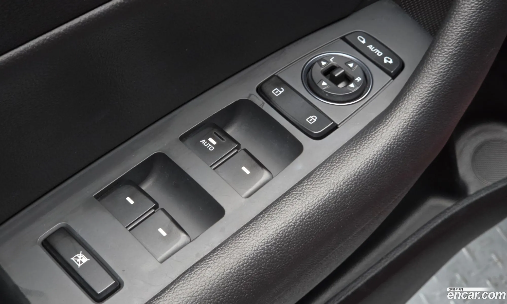 Hyundai LF Sonata 2014 — 8