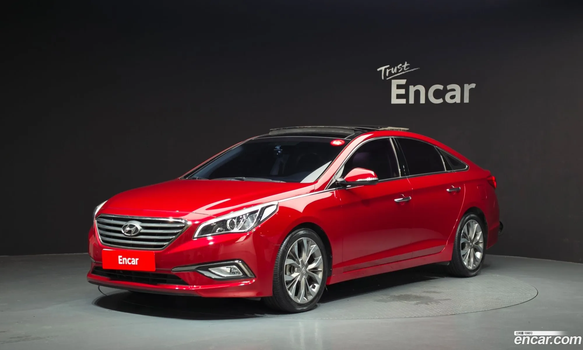 Hyundai LF Sonata 2014 — 22
