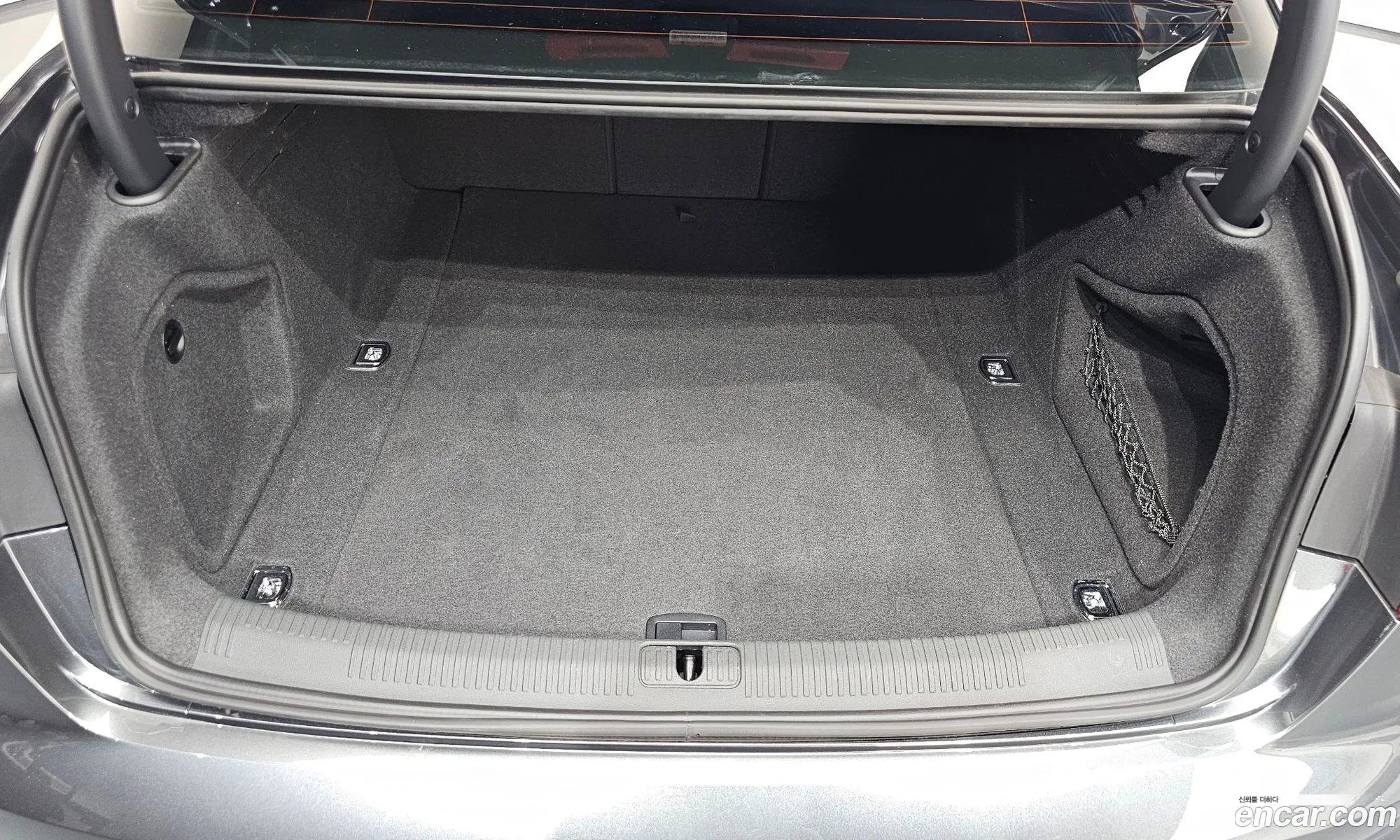 Audi A4 2020 WAUZZZF48LA053147 — 6
