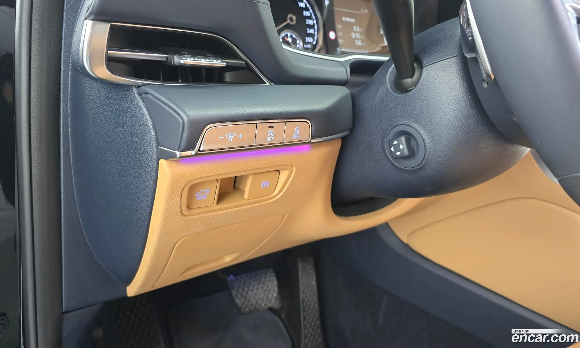 Genesis GV80 2021 — 13