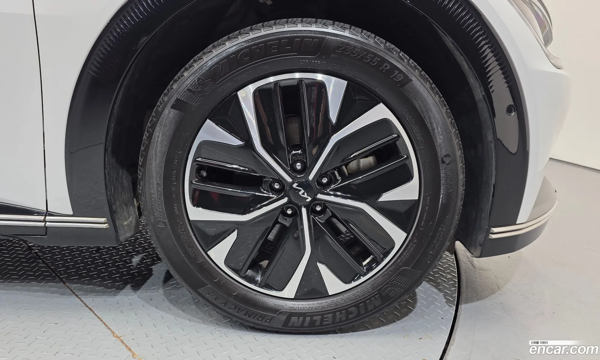 Kia EV6 2022 — 28