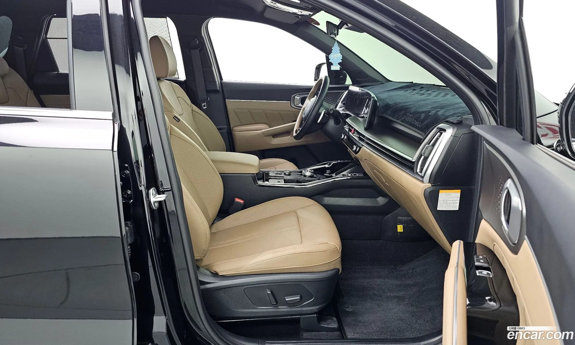 Kia Sorento 2024 — 18