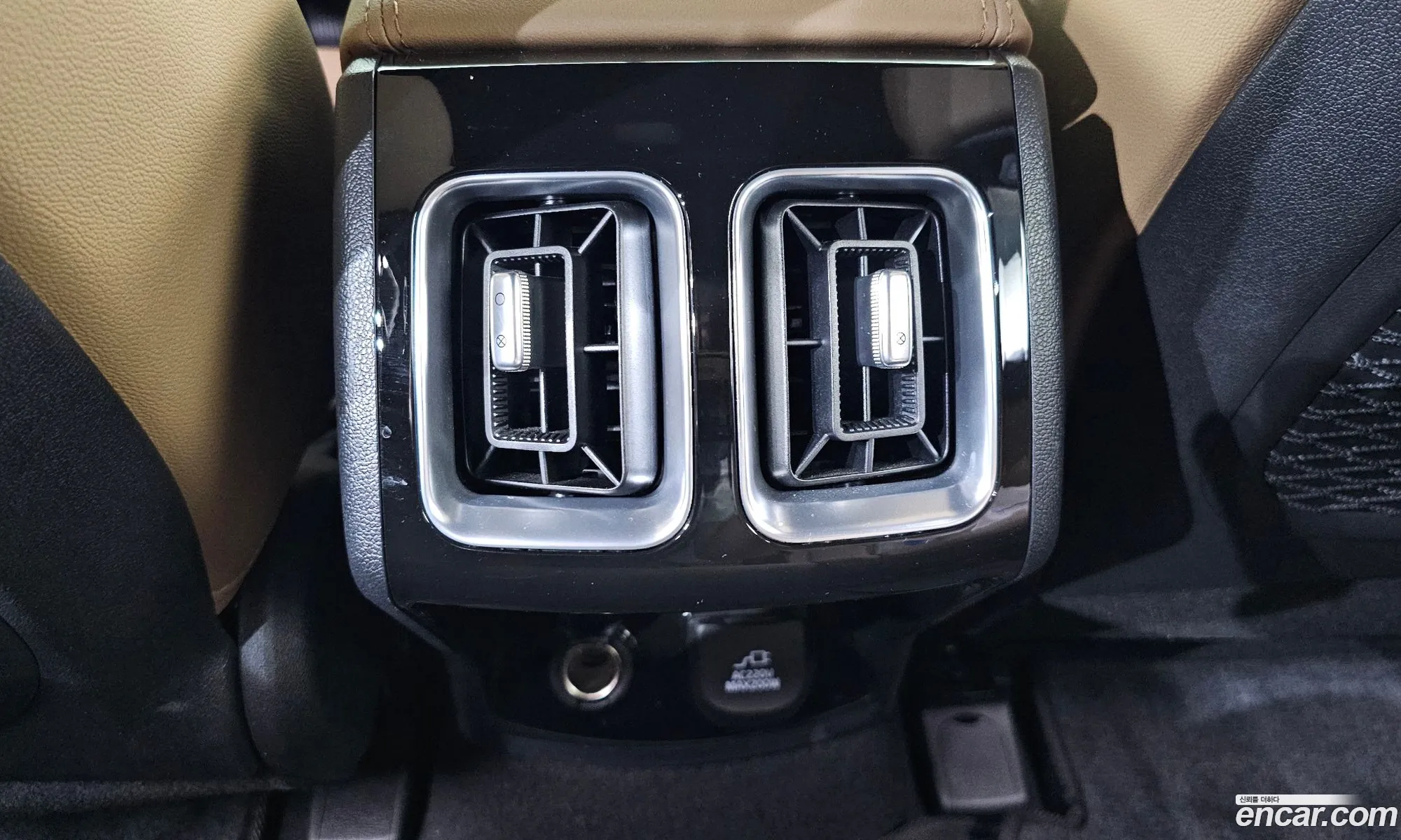 Kia Sorento 2024 — 12