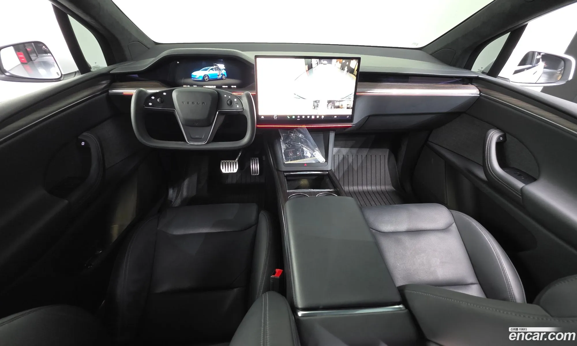 Tesla Model X 2023 7SAXCAE56PF397387 — 9