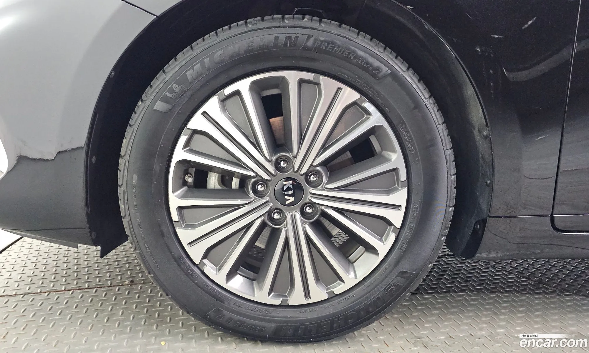 Kia K7 Premier Hybrid 2019 — 9