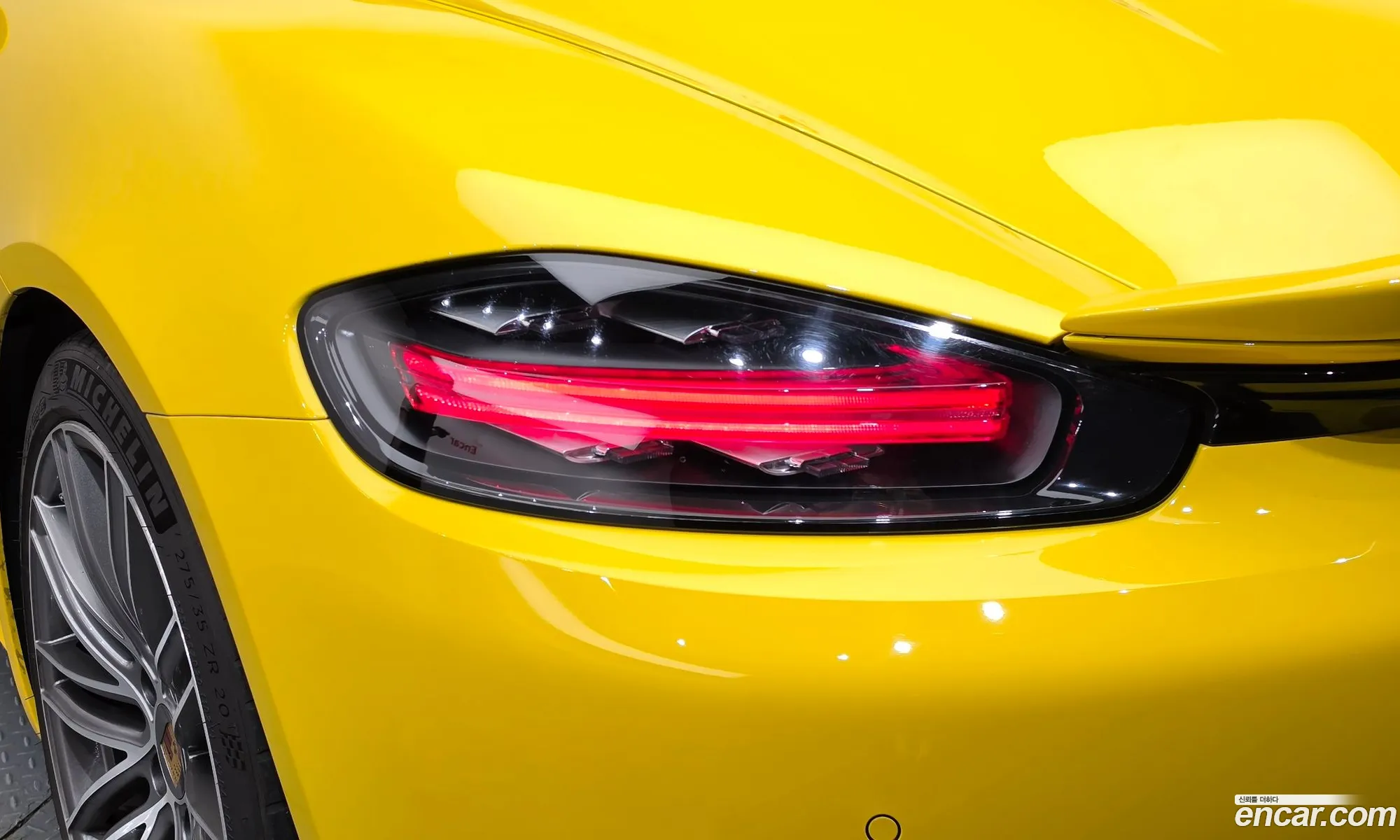 Porsche 718 Boxster 2018 WP0CB2980JS228338 — 29