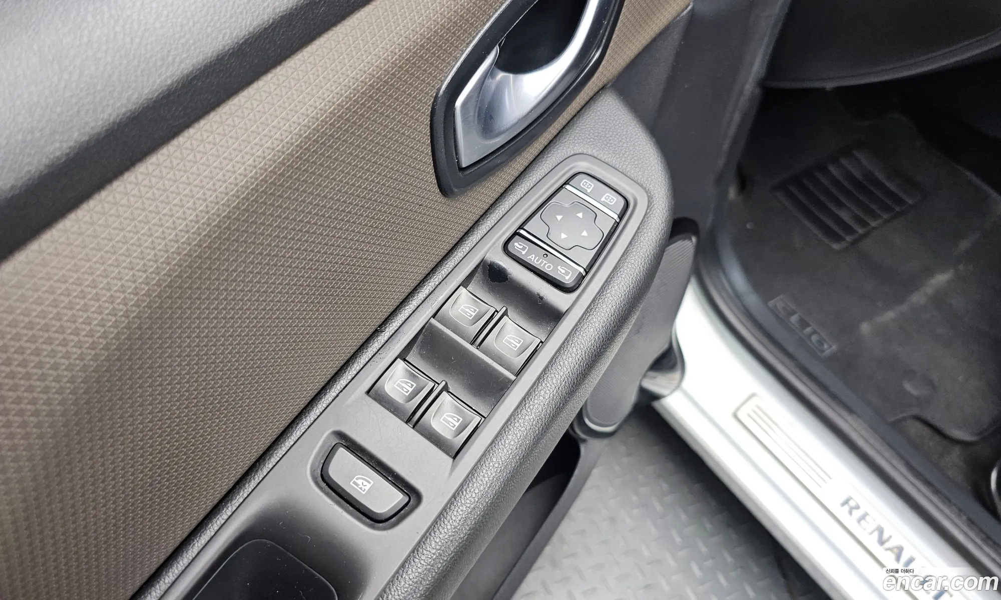 Renault Korea (Samsung) Clio 2018 — 2