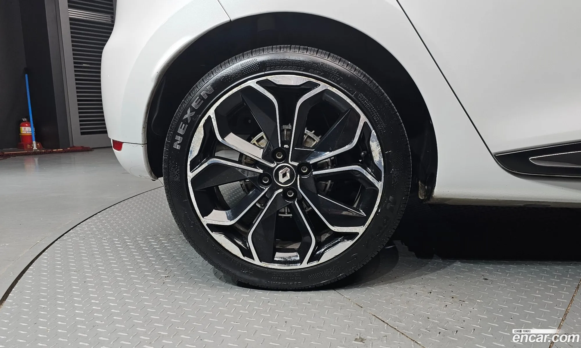 Renault Korea (Samsung) Clio 2018 — 13