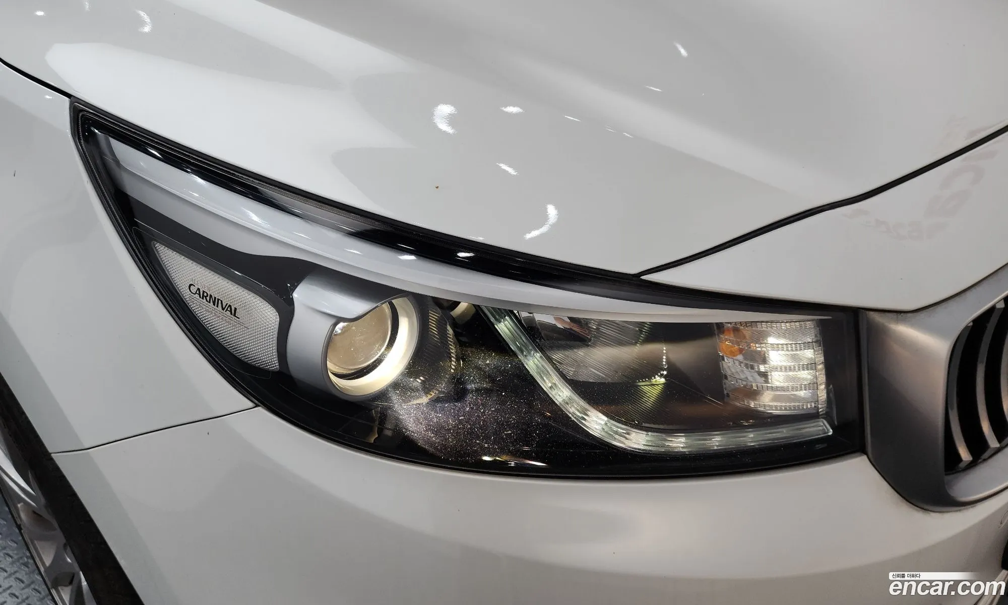 Kia Carnival 2015 — 6