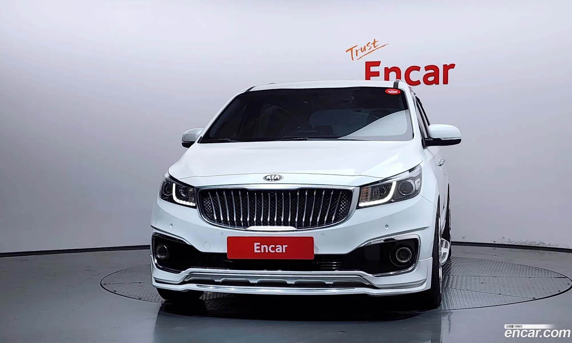 Kia Carnival 2015 — 27