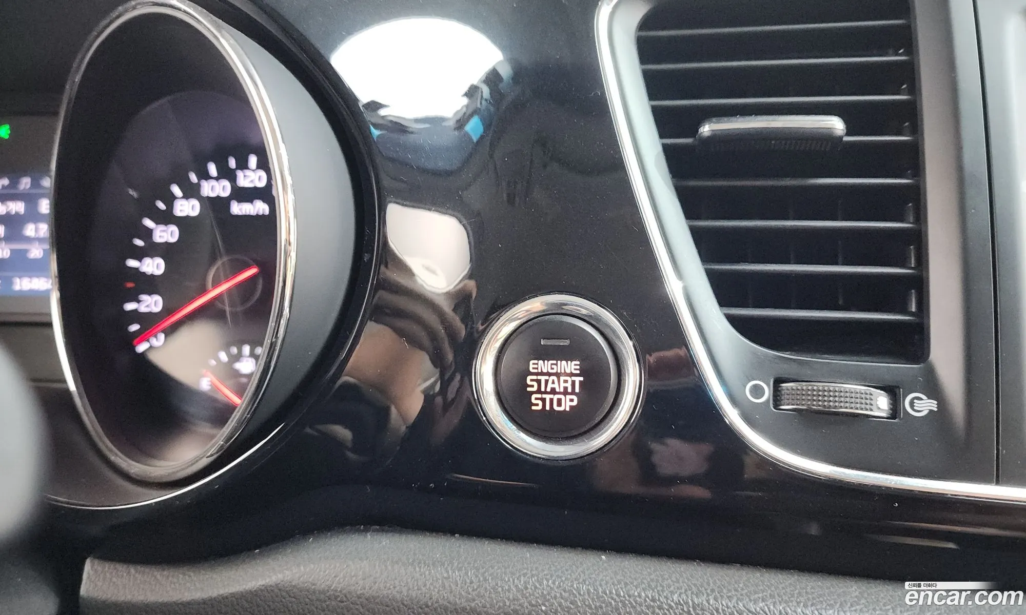 Kia Carnival 2015 — 18