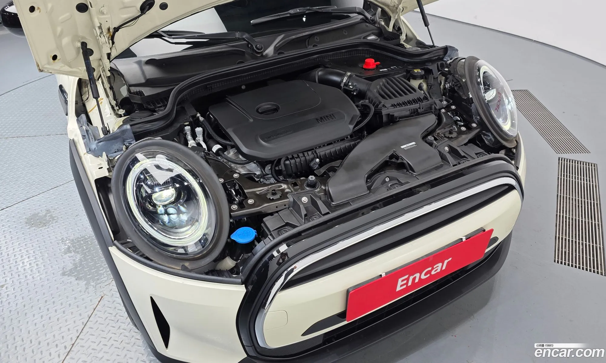 Mini Cooper 2022 WMW41DK03P2S59984 — 28