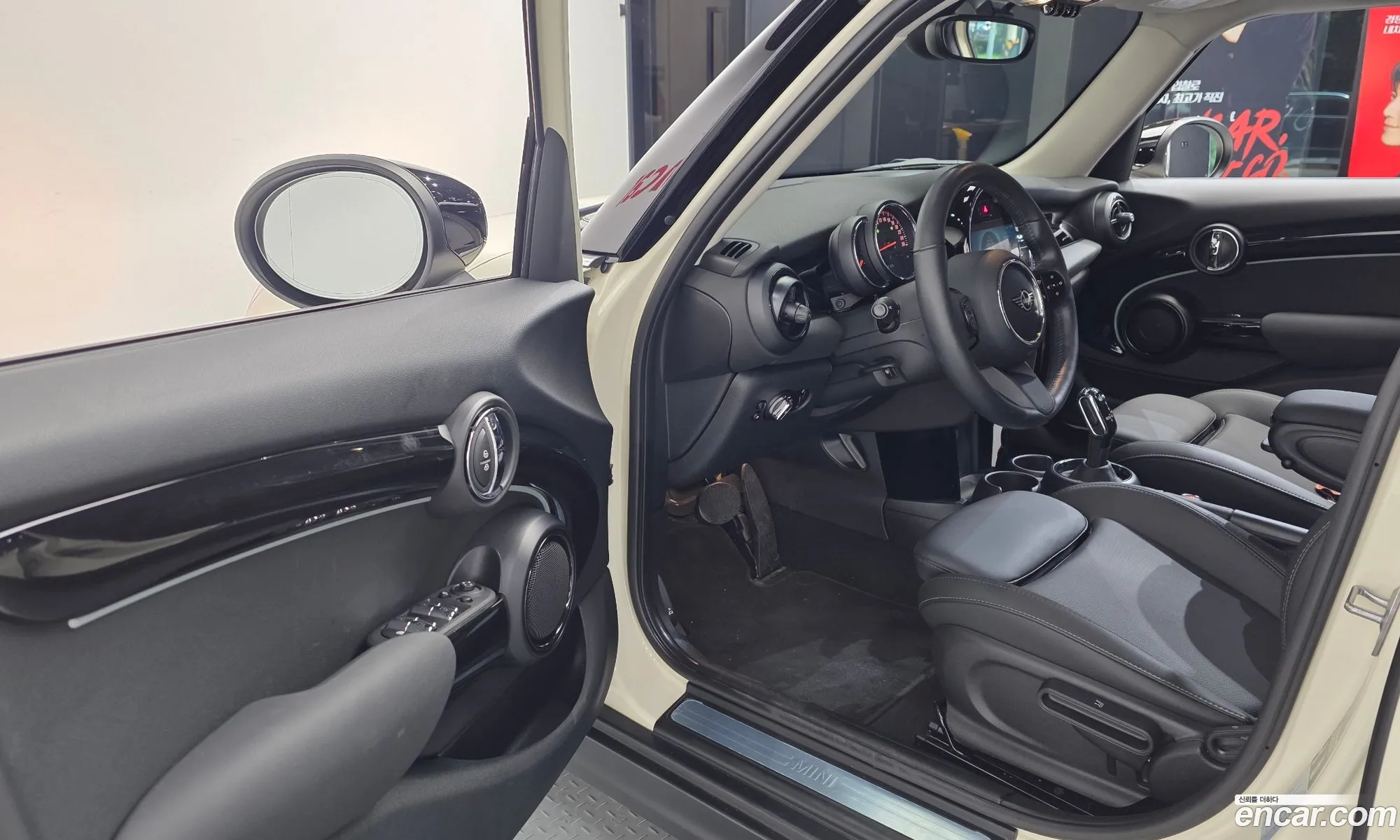 Mini Cooper 2022 WMW41DK03P2S59984 — 12
