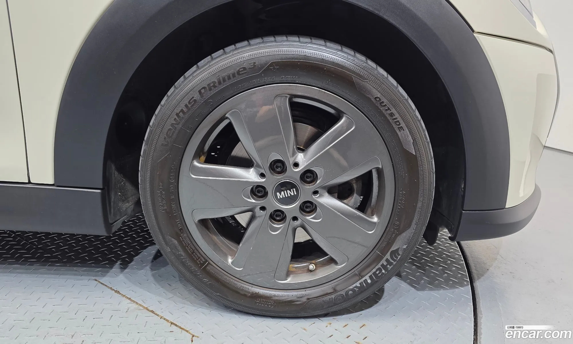 Mini Cooper 2022 WMW41DK03P2S59984 — 6