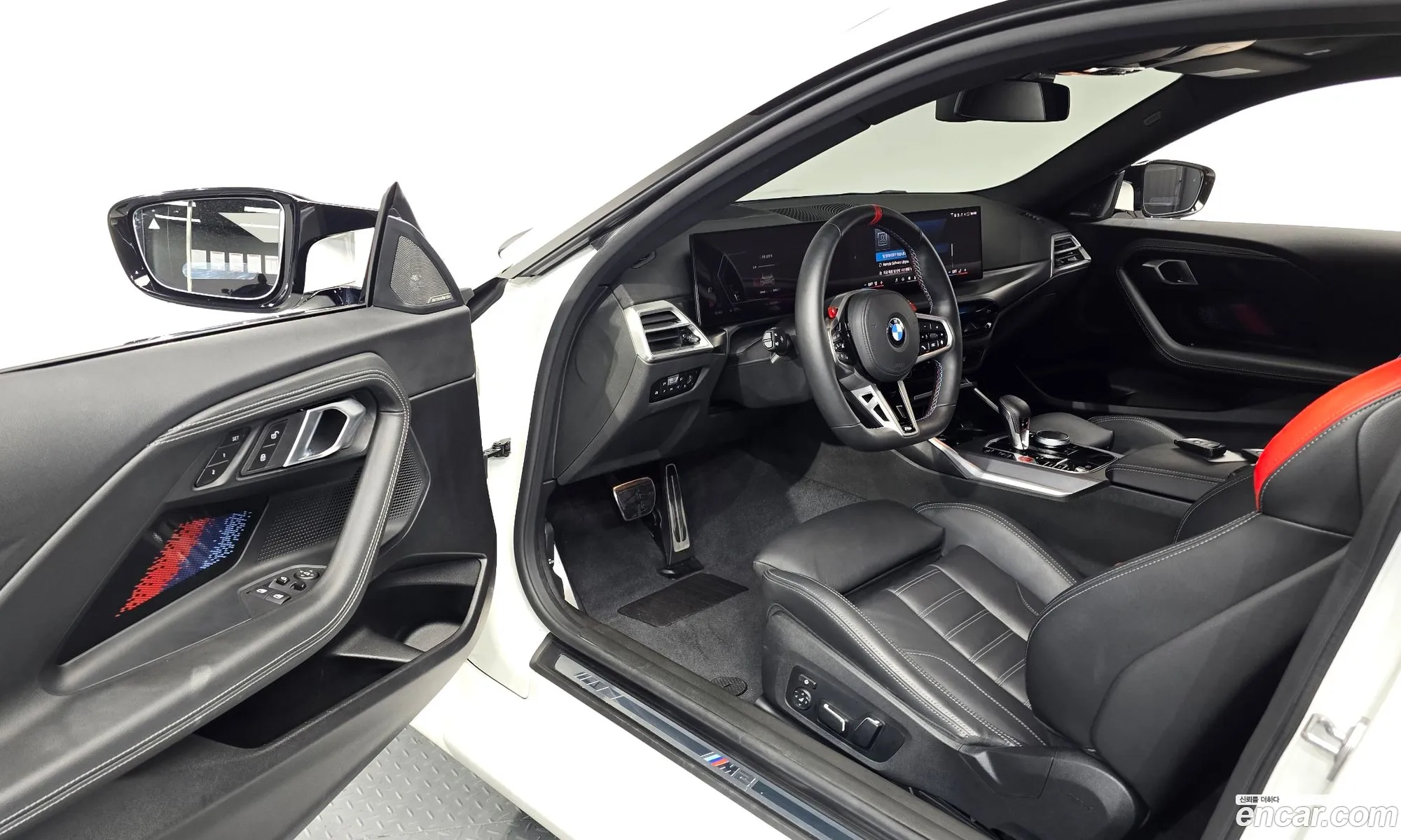 BMW M2 2025 WBS21DM05S8F42833 — 10