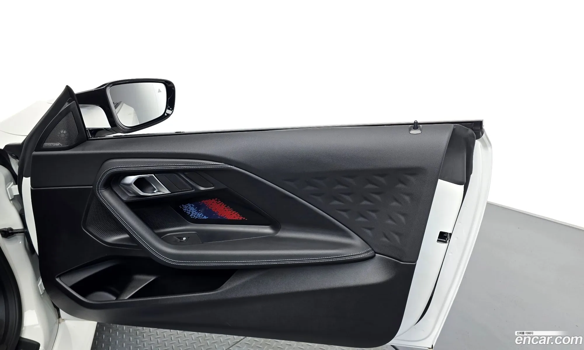 BMW M2 2025 WBS21DM05S8F42833 — 4
