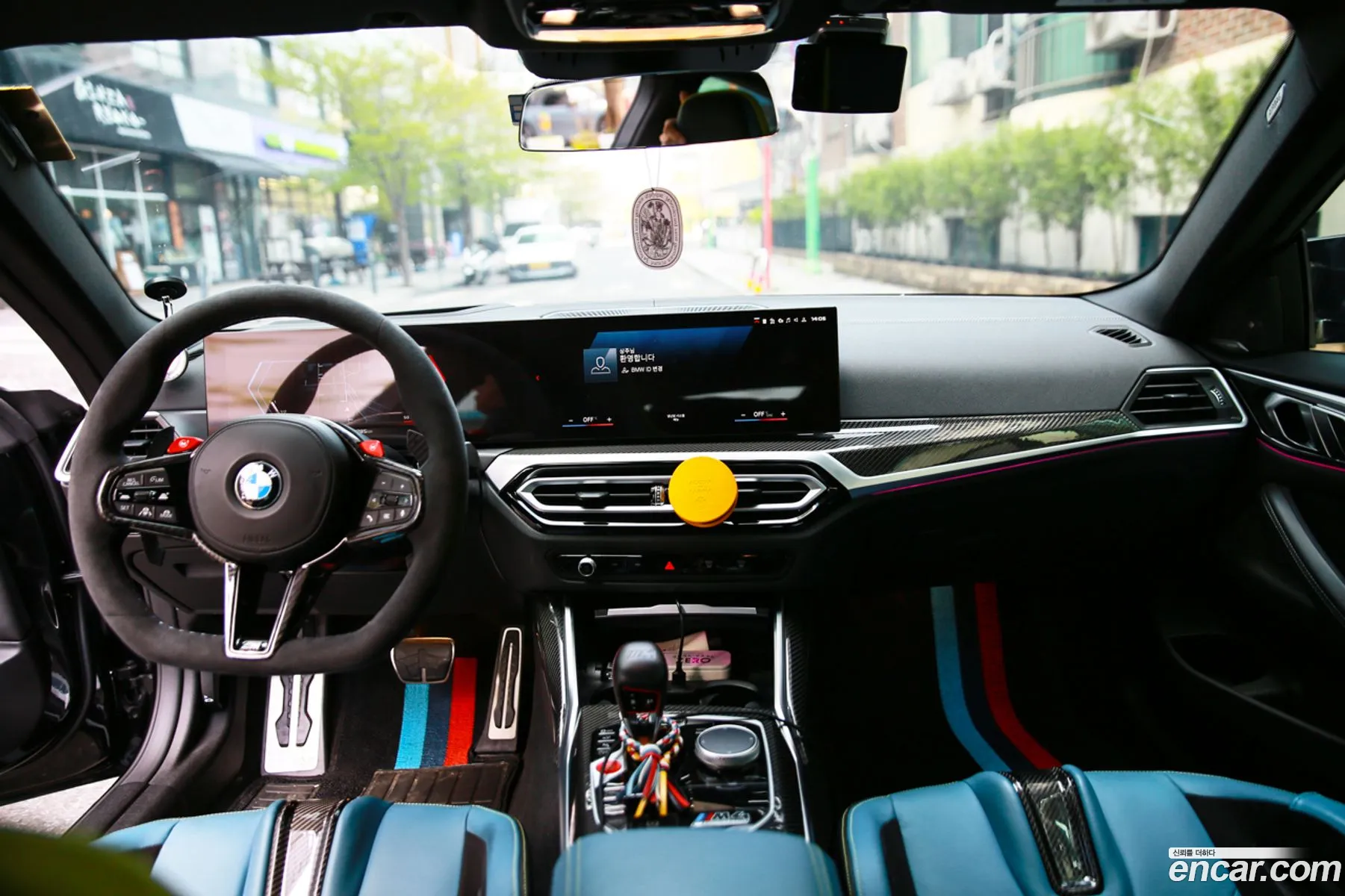 BMW M4 2023 — 8
