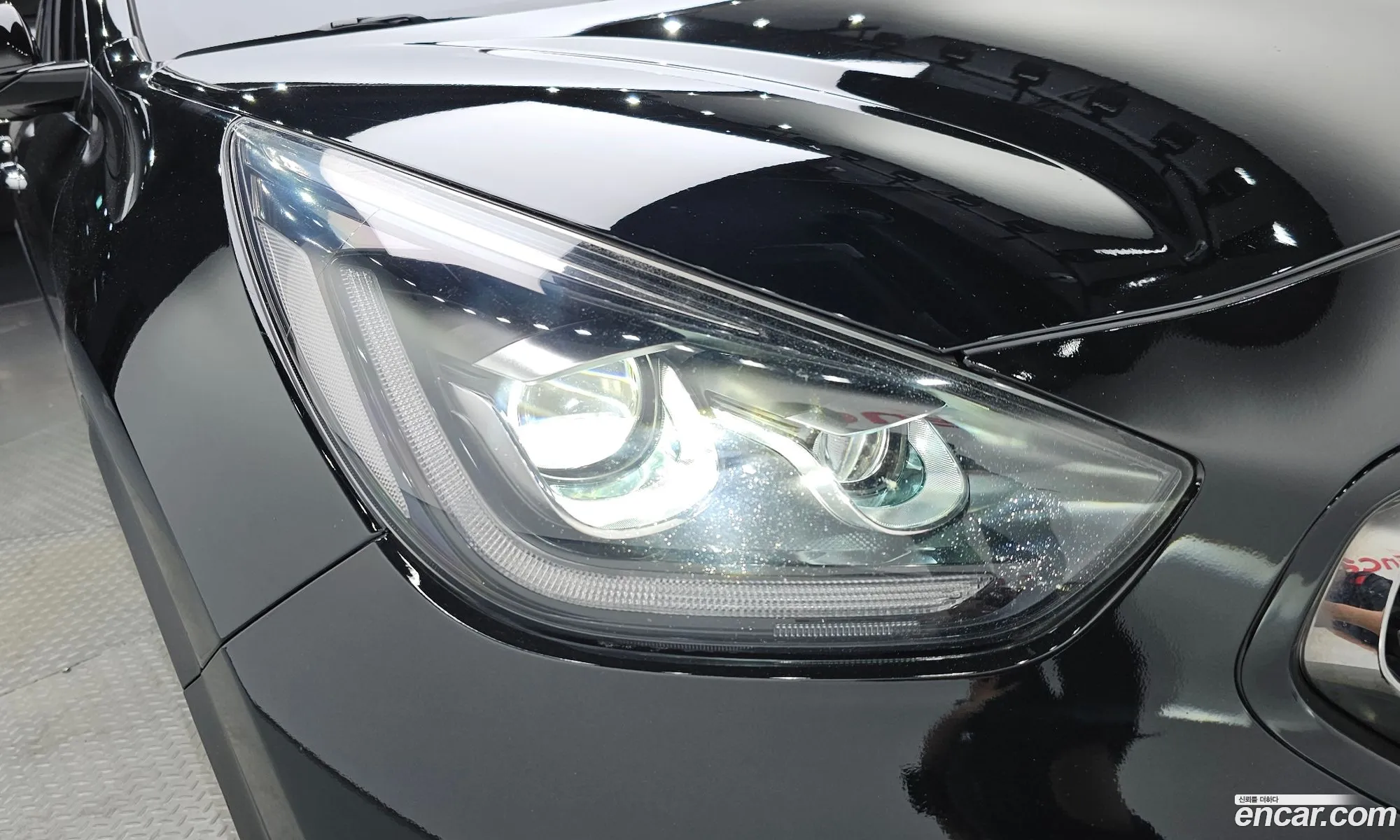 Kia Niro 2017 — 27