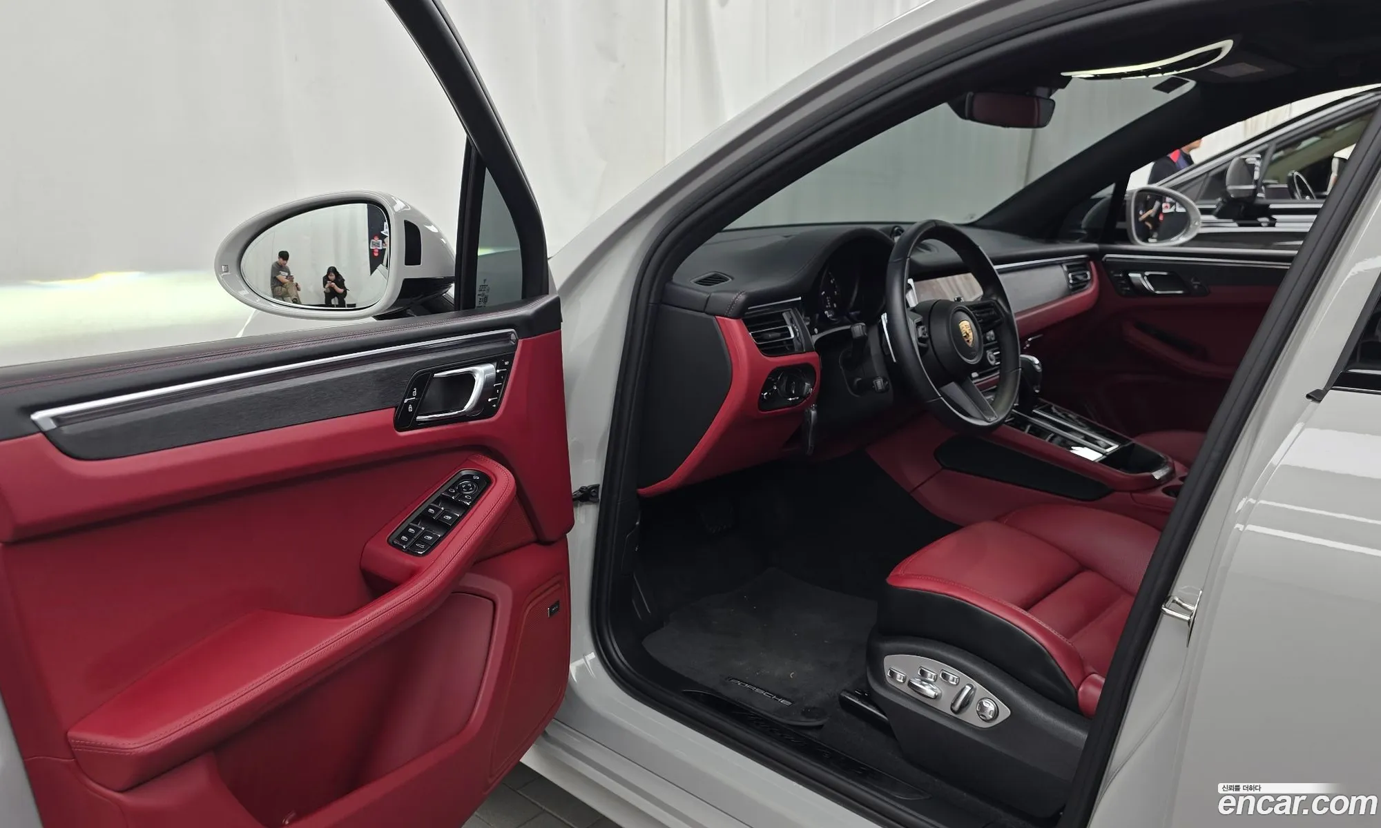 Porsche Macan 2024 WP1AF2959RLB50728 — 10