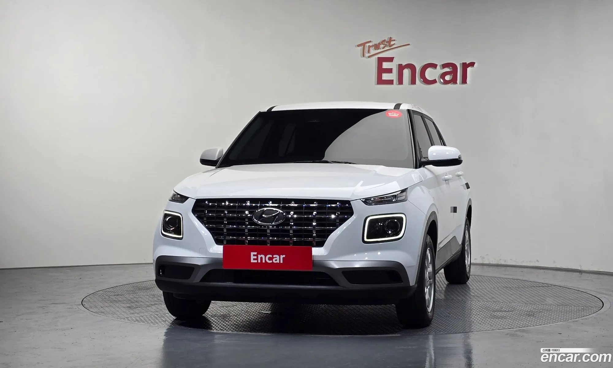 Hyundai Venue 2023 — 3