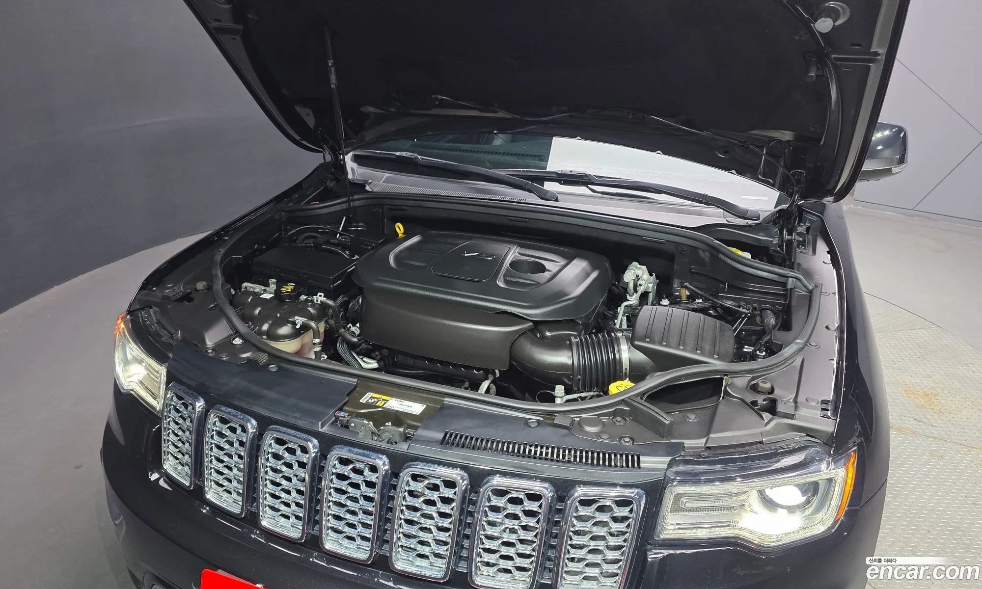Jeep Grand Cherokee 2020 — 19